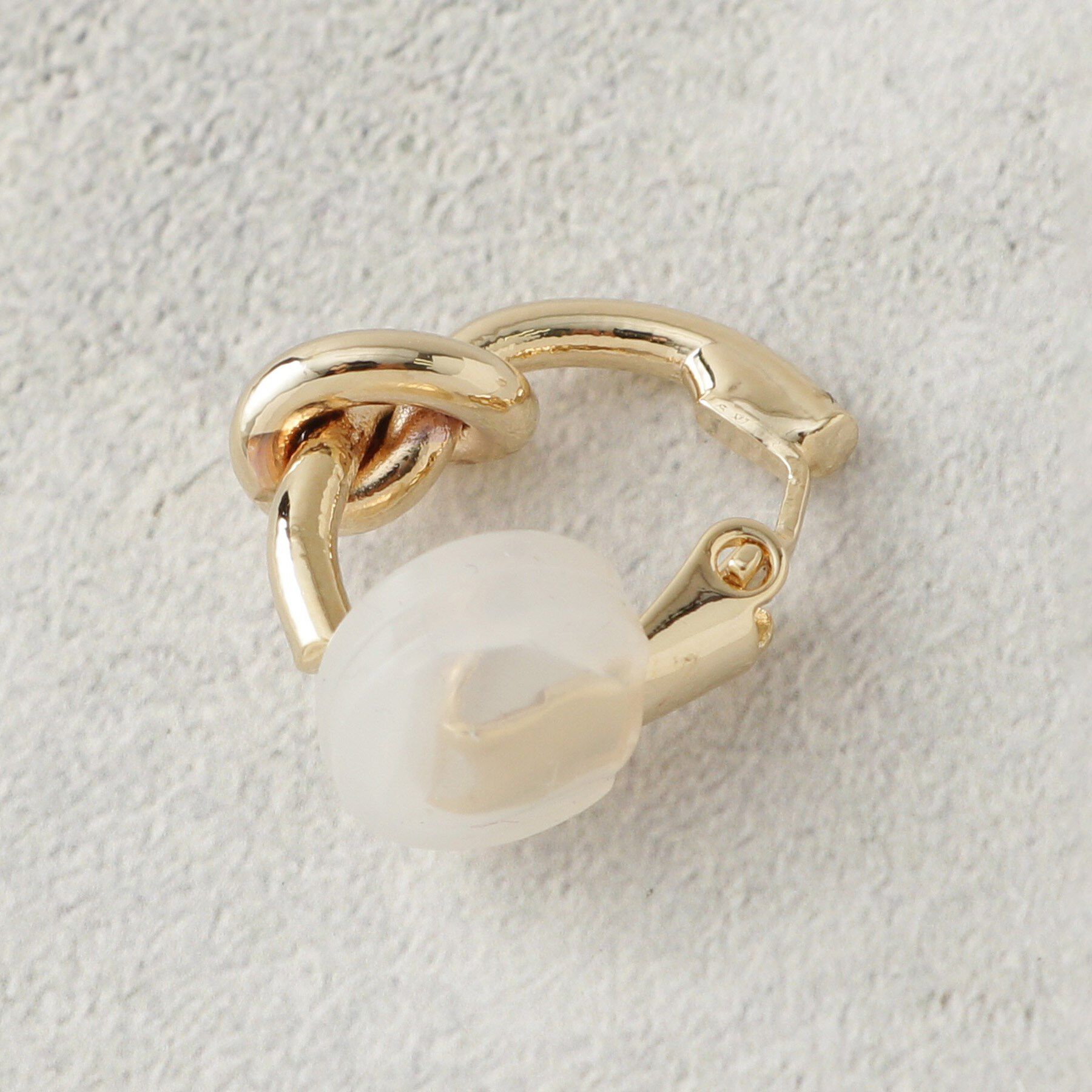 OPAQUE.CLIP「ノットメタルイヤリング」|イヤリング|