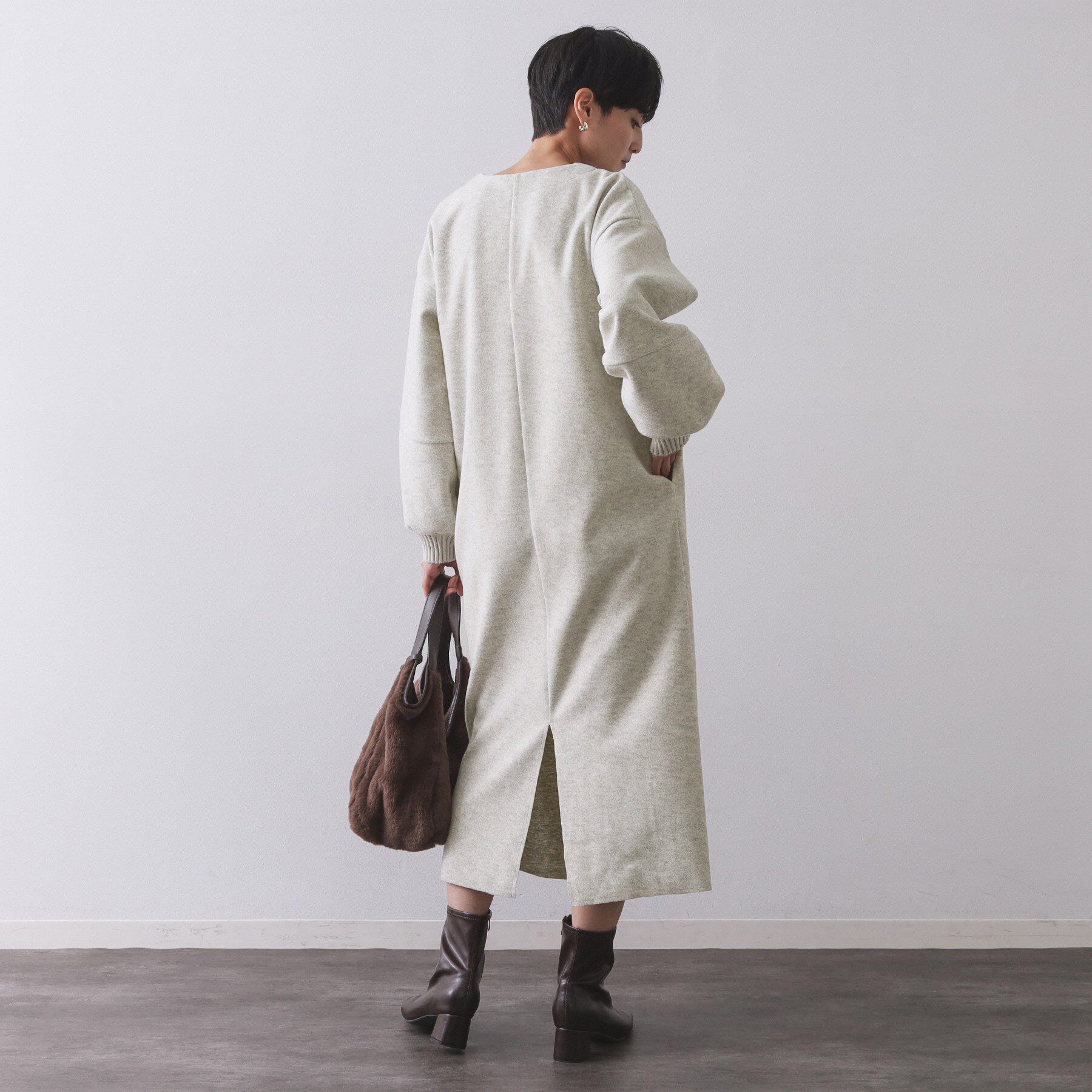 OPAQUE.CLIP「ストレッチメルトンキーネックワンピ【洗濯機OK】」|ワンピース|