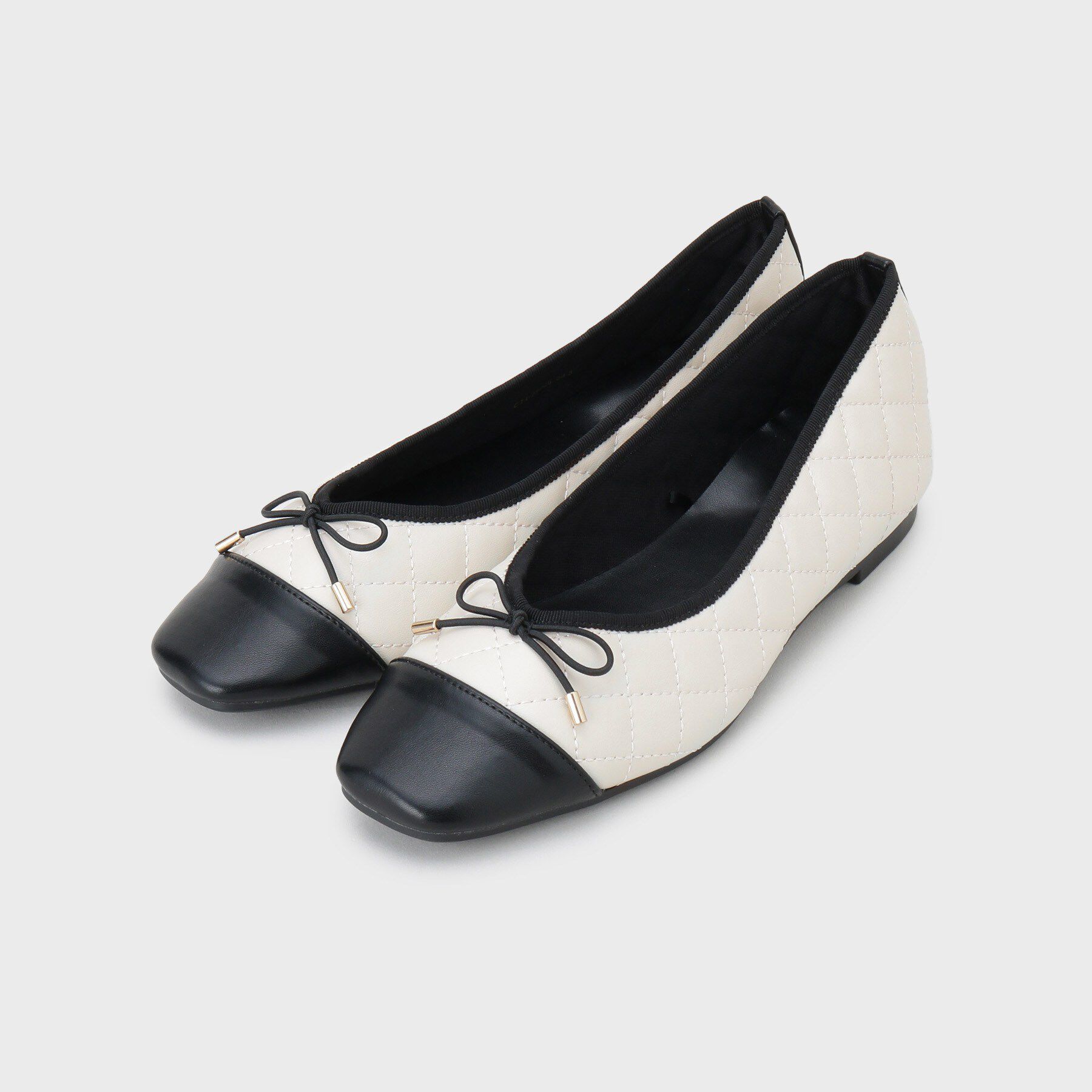 OPAQUE.CLIP「新色追加！【定番】名品フラットバレエシューズ」|パンプス|アイボリー(504)