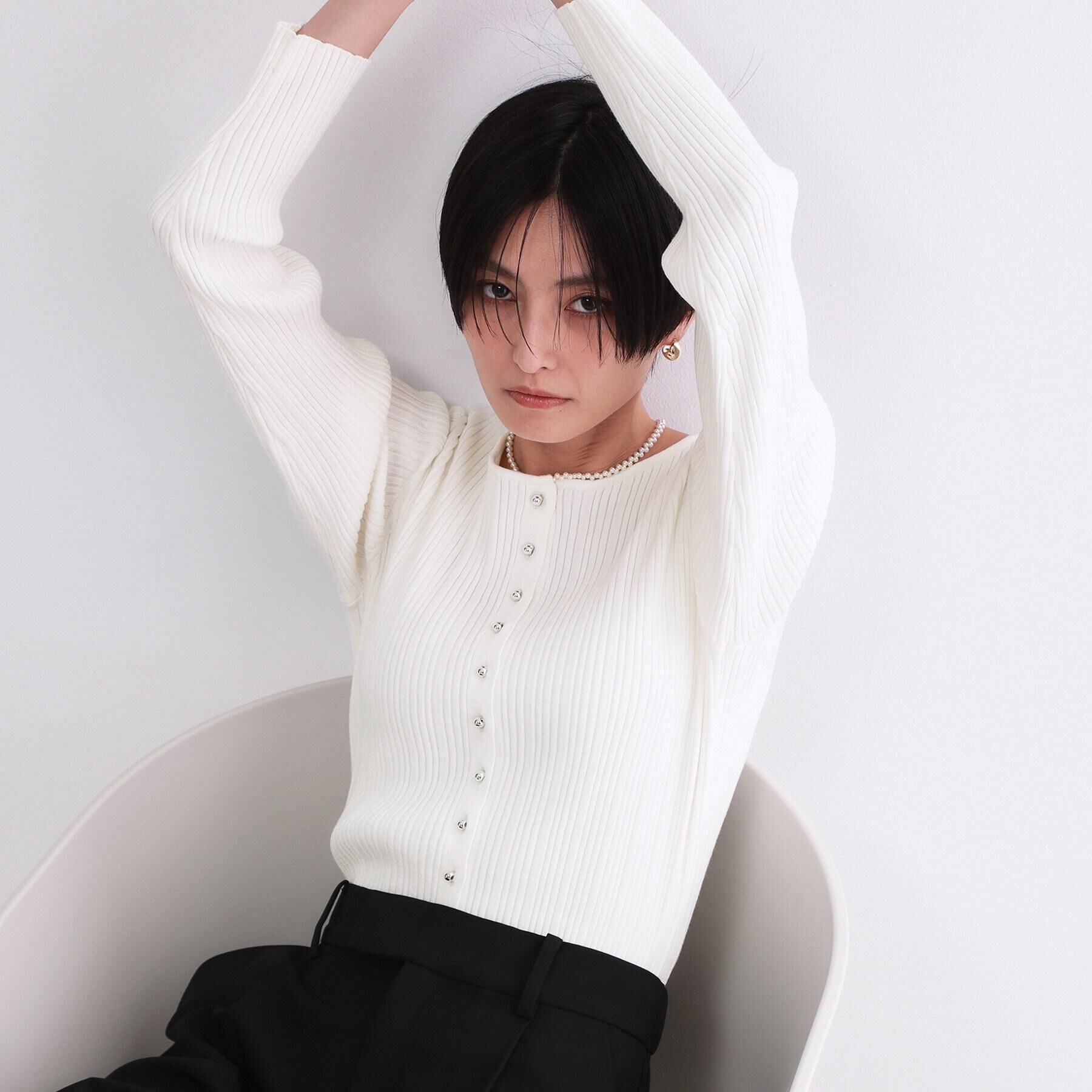 OPAQUE.CLIP「シルバー多ボタン ランダムリブニットカーディガン【洗濯機OK】」|カーディガン|