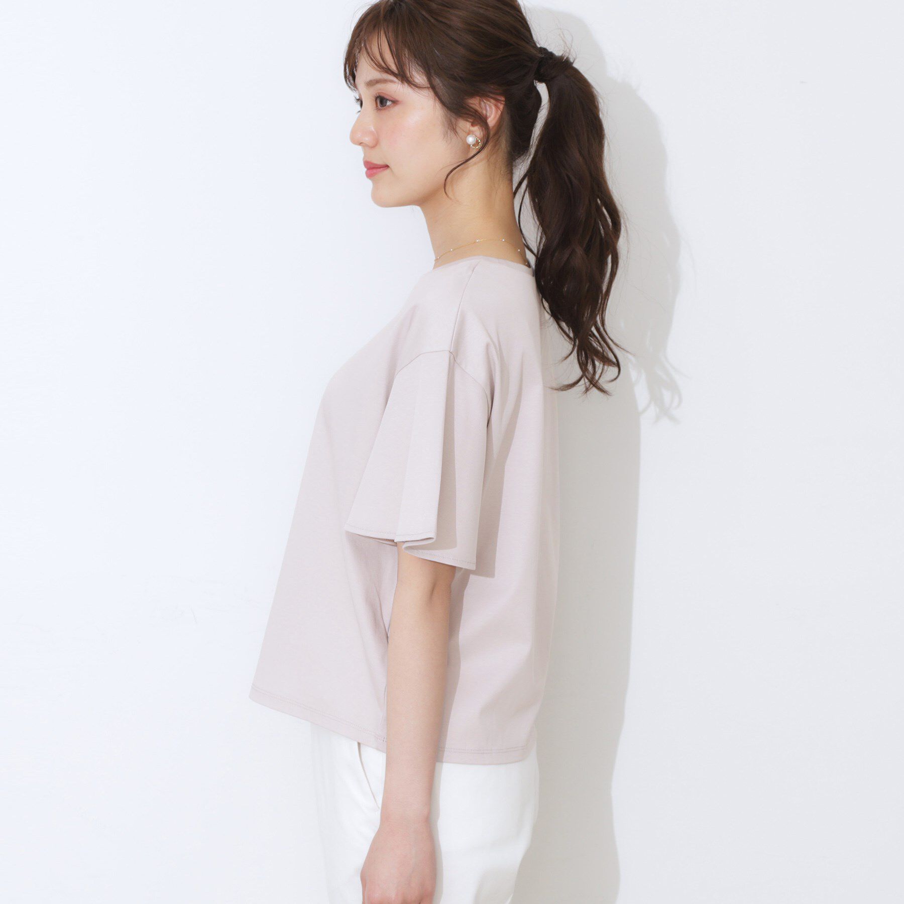 Couture broach「【マシンウォッシャブル・接触冷感・UV機能】60リボンロゴプリント フレアーT」|Tシャツ・カットソー|