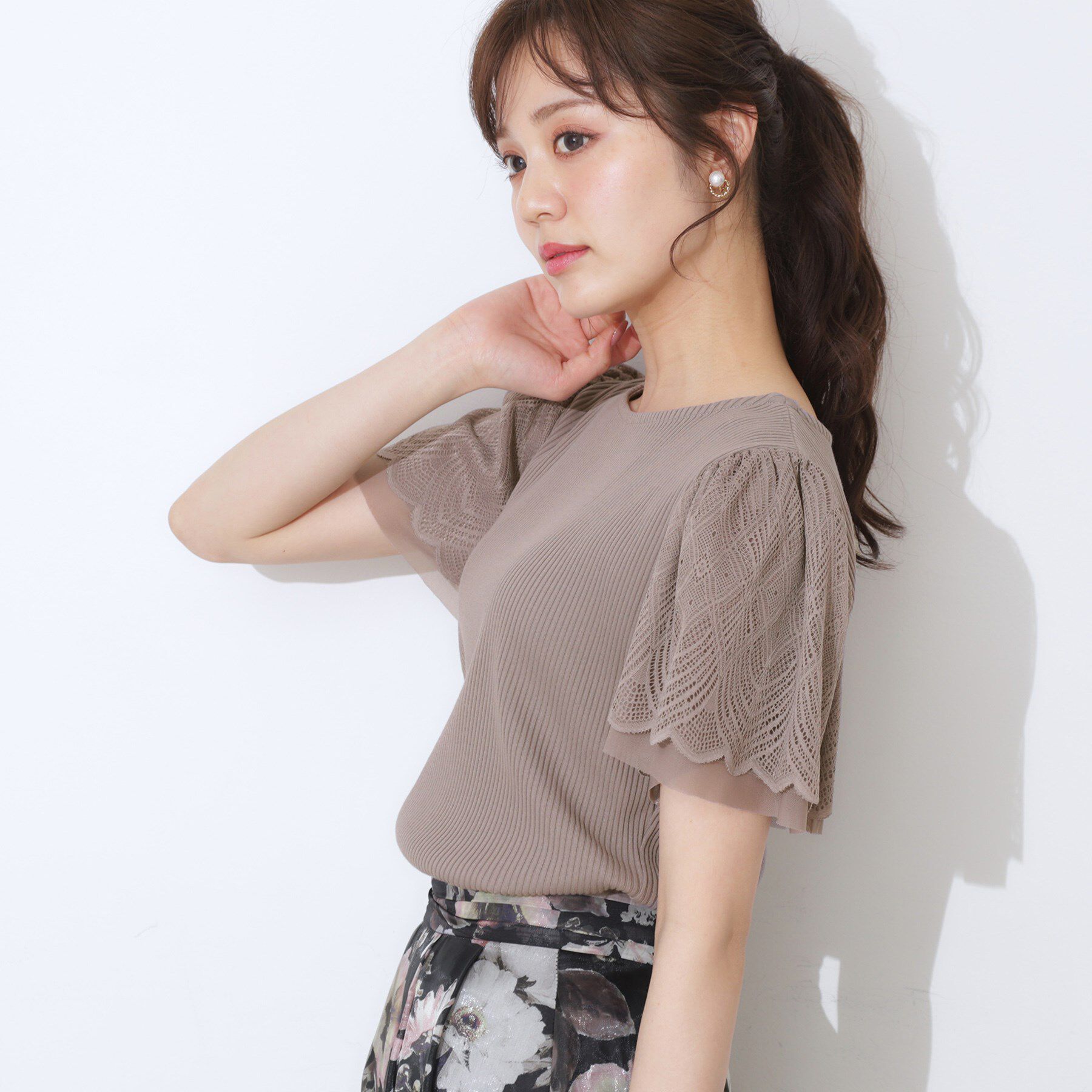 Couture broach「【二の腕カバー・通勤】レース袖テレコトップス」|Tシャツ・カットソー|