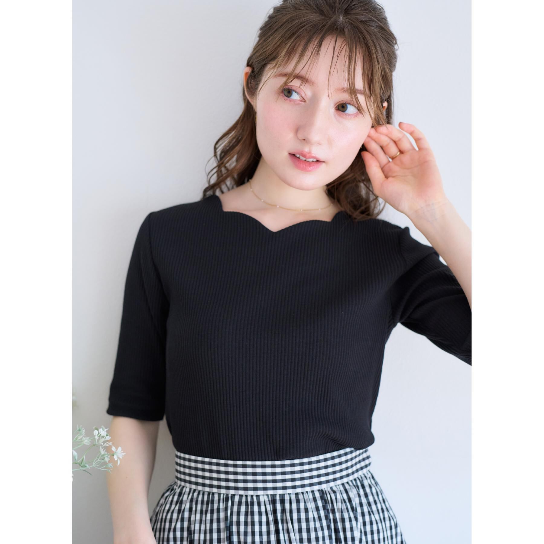 Couture broach「【マシンウォッシャブル・アンチピリング・二の腕カバー】ハートネックテレコ5分袖プルオーバー」|Tシャツ・カットソー|