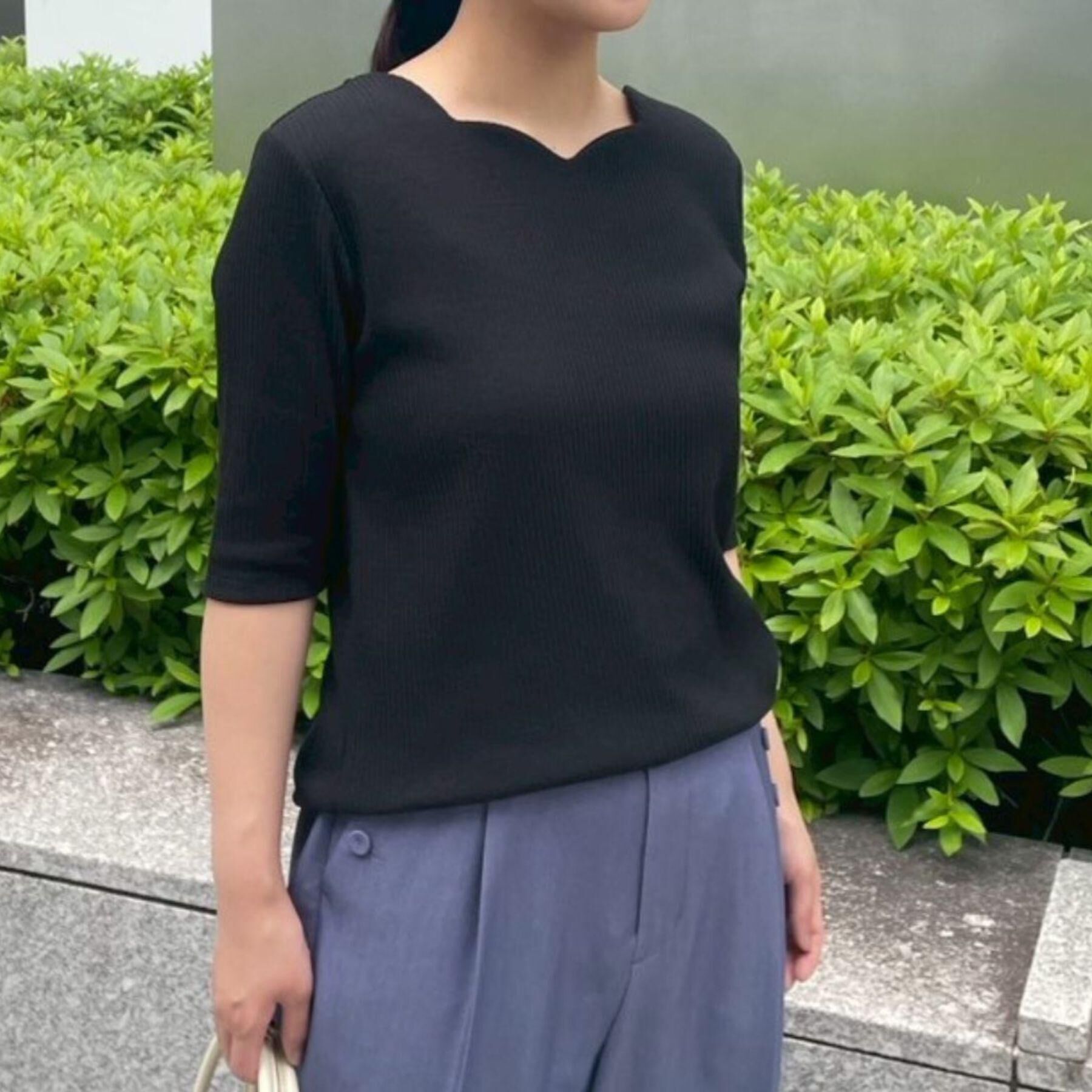 Couture broach「【マシンウォッシャブル・アンチピリング・二の腕カバー】ハートネックテレコ5分袖プルオーバー」|Tシャツ・カットソー|