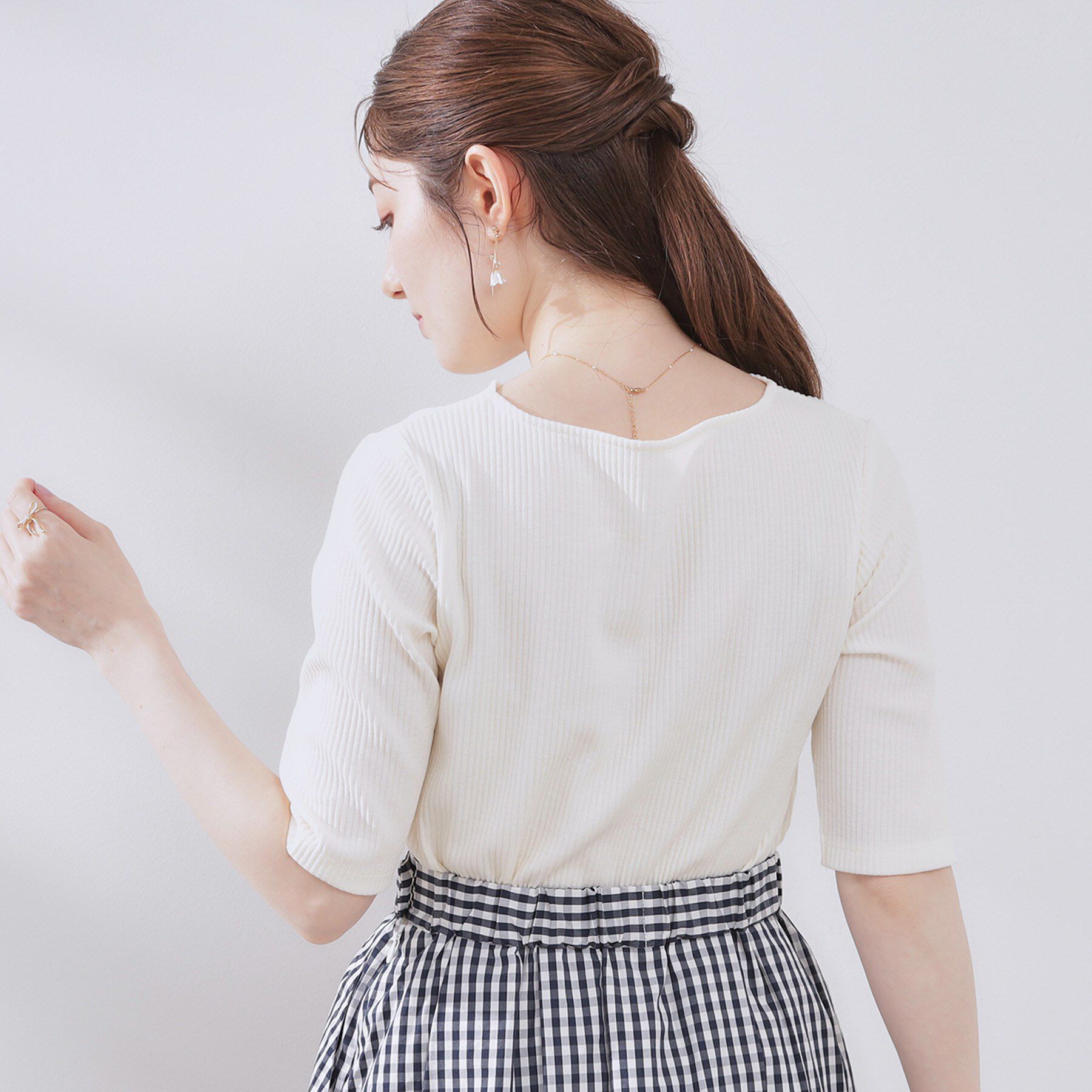 Couture broach「【マシンウォッシャブル・アンチピリング・二の腕カバー】ハートネックテレコ5分袖プルオーバー」|Tシャツ・カットソー|