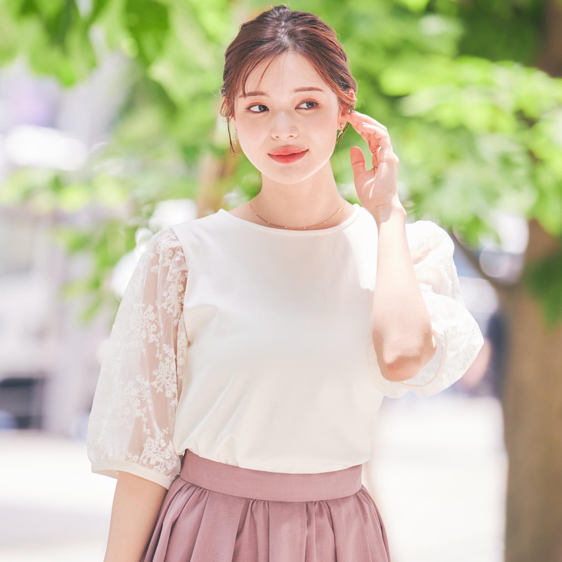 Couture broach「【接触冷感・UV・マシンウォッシャブル】袖レースデザイントップス」|Tシャツ・カットソー|オフホワイト(003