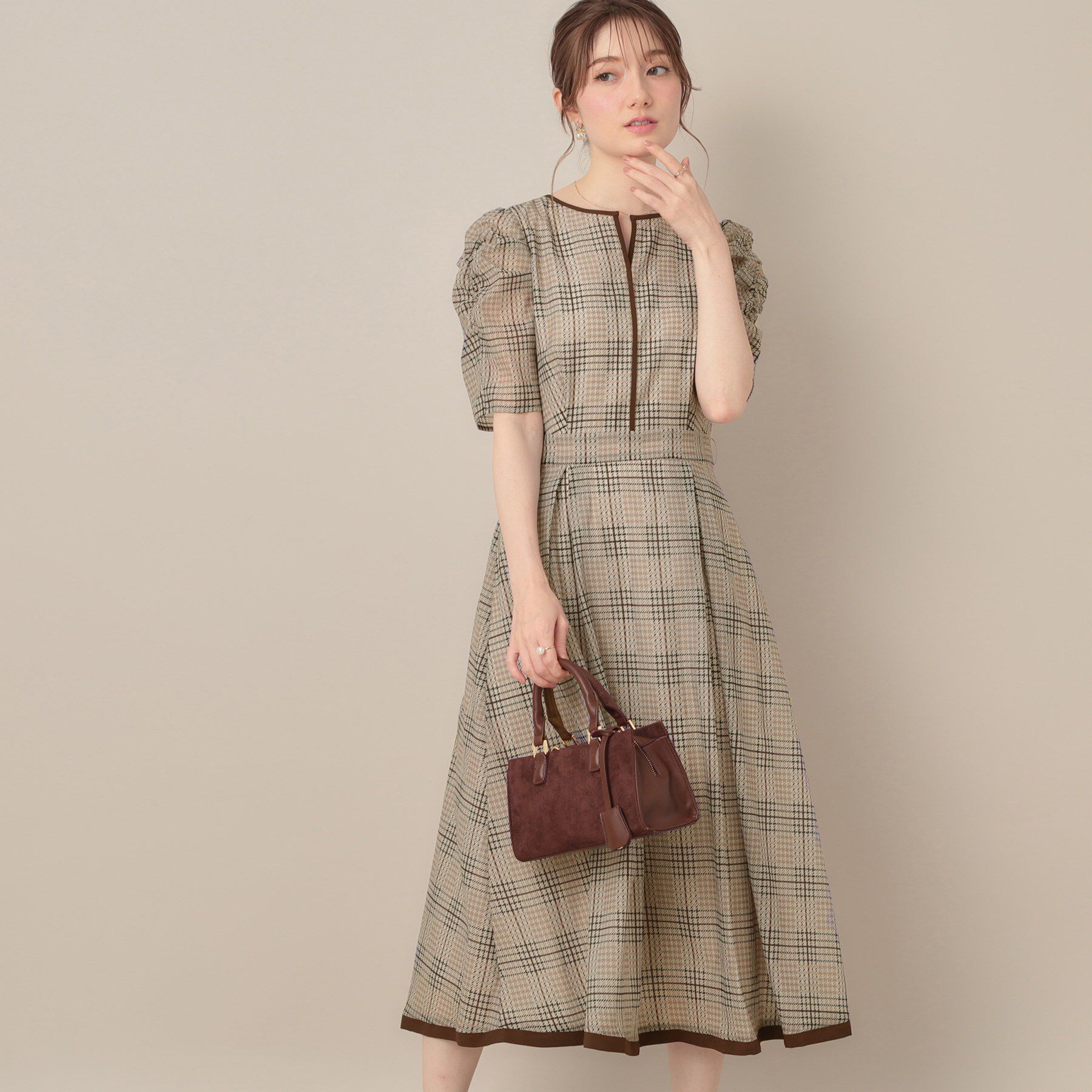 Couture broach「【美シルエット・5分袖】シアーチェックオーガンワンピース」|ワンピース|