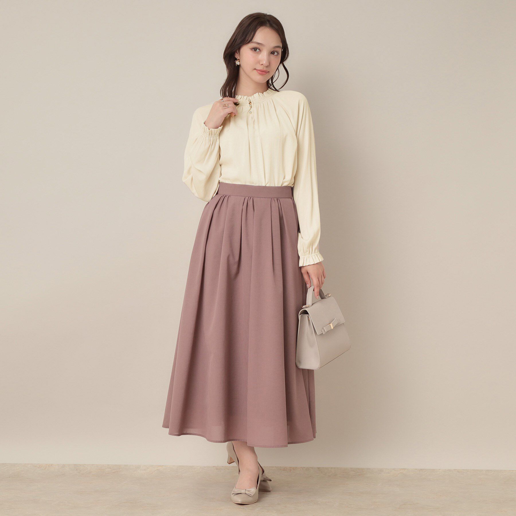 Couture broach「【きれいめ・通勤】RTピケ前後2WAYシャーリングブラウス」|シャツ・ブラウス|