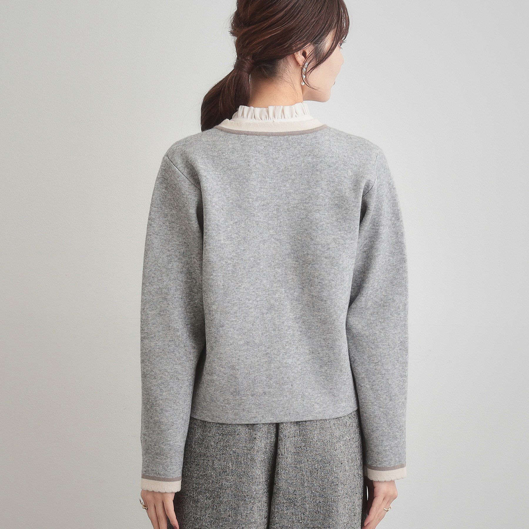 Couture broach「【通勤・大人上品】ムースタッチジャカード 配色スカラカーディ」|カーディガン|