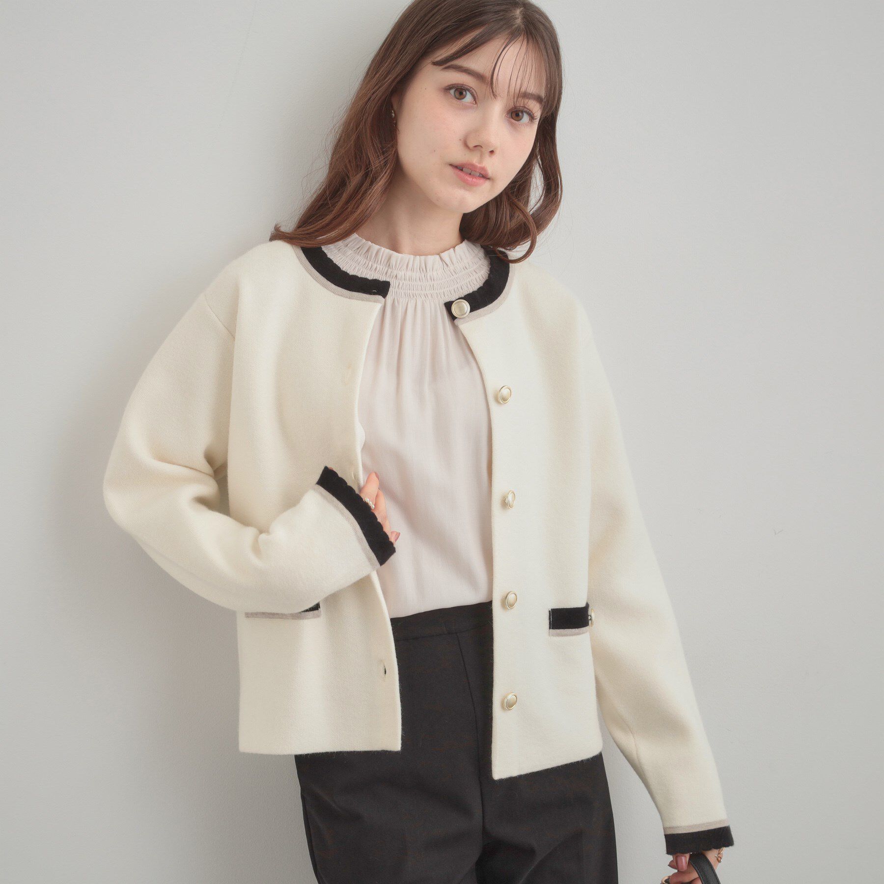 Couture broach「【通勤・大人上品】ムースタッチジャカード 配色スカラカーディ」|カーディガン|