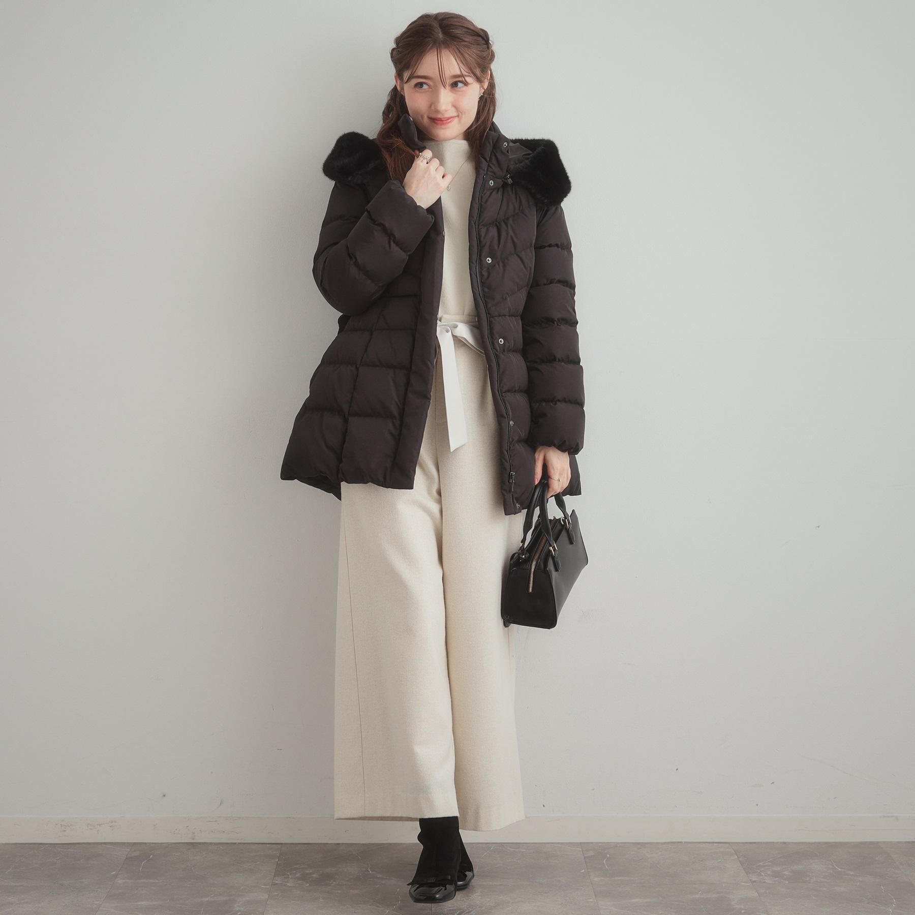 Couture broach「【2WAY・ベルト付き】フードフェイクファー ミドル丈ダウンコート」|ダウン|
