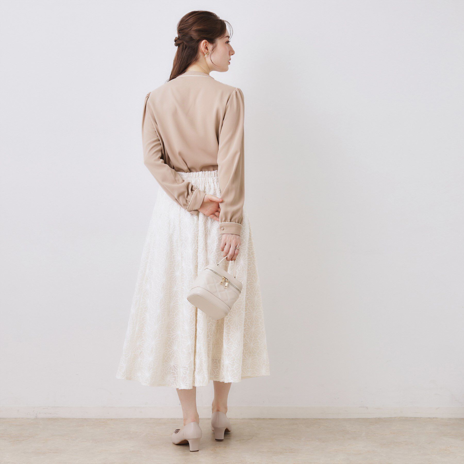 Couture broach「【ハレの日・通勤】配色タックタイブラウス」|シャツ・ブラウス|