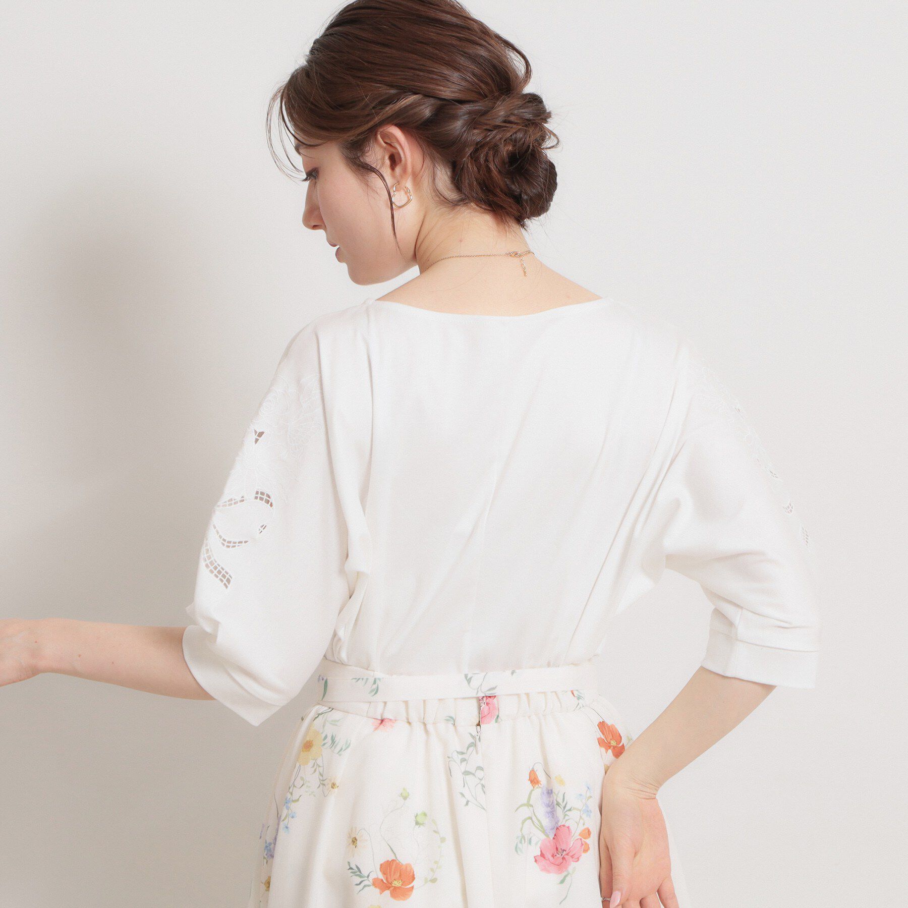 Couture broach「【接触冷感・UVカット】60シルケット エンブロドルマントップス」|Tシャツ・カットソー|