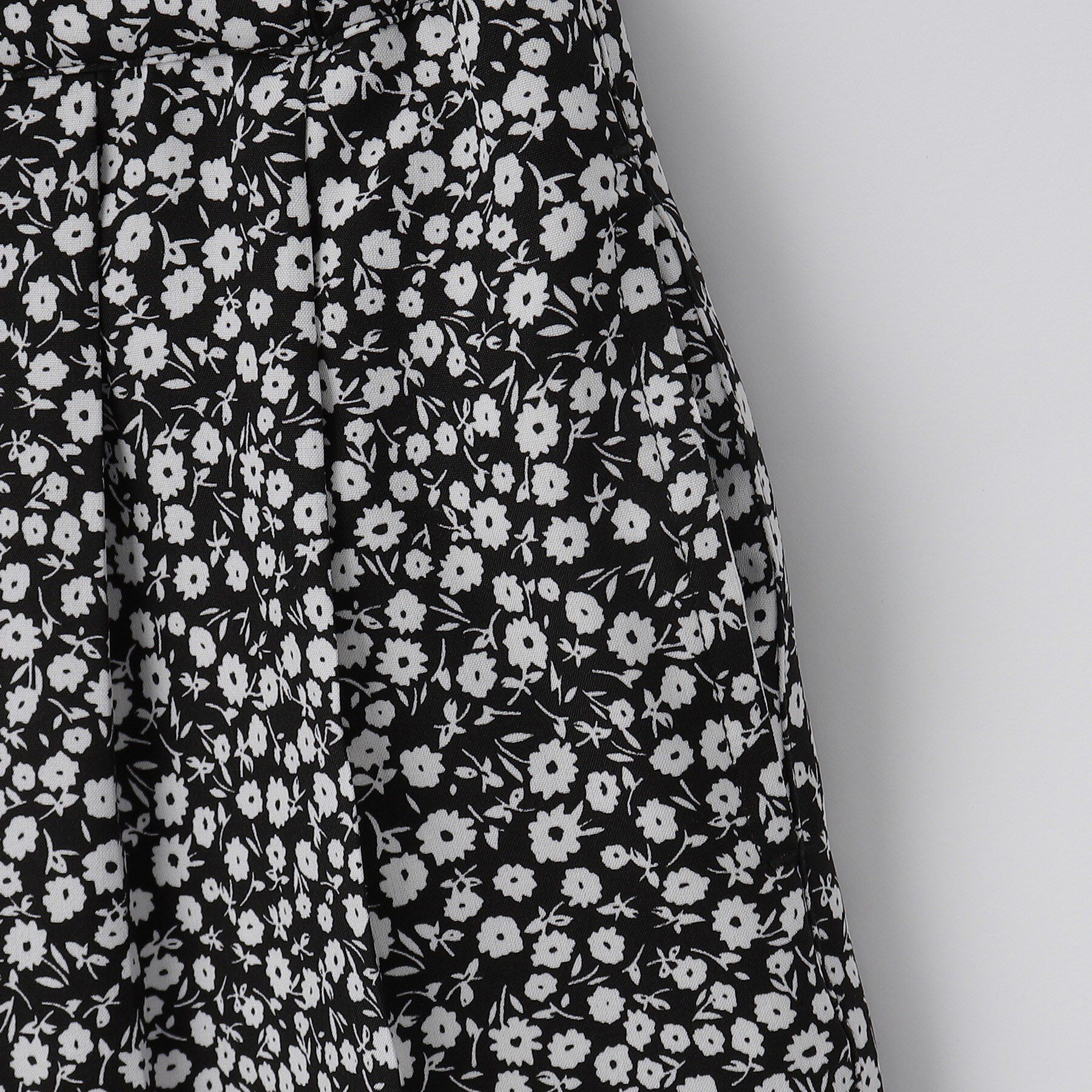 THE SHOP TK「【120-150】デニム＆花柄スカーチョ/ママとおそろい・洗濯機OK」|その他|