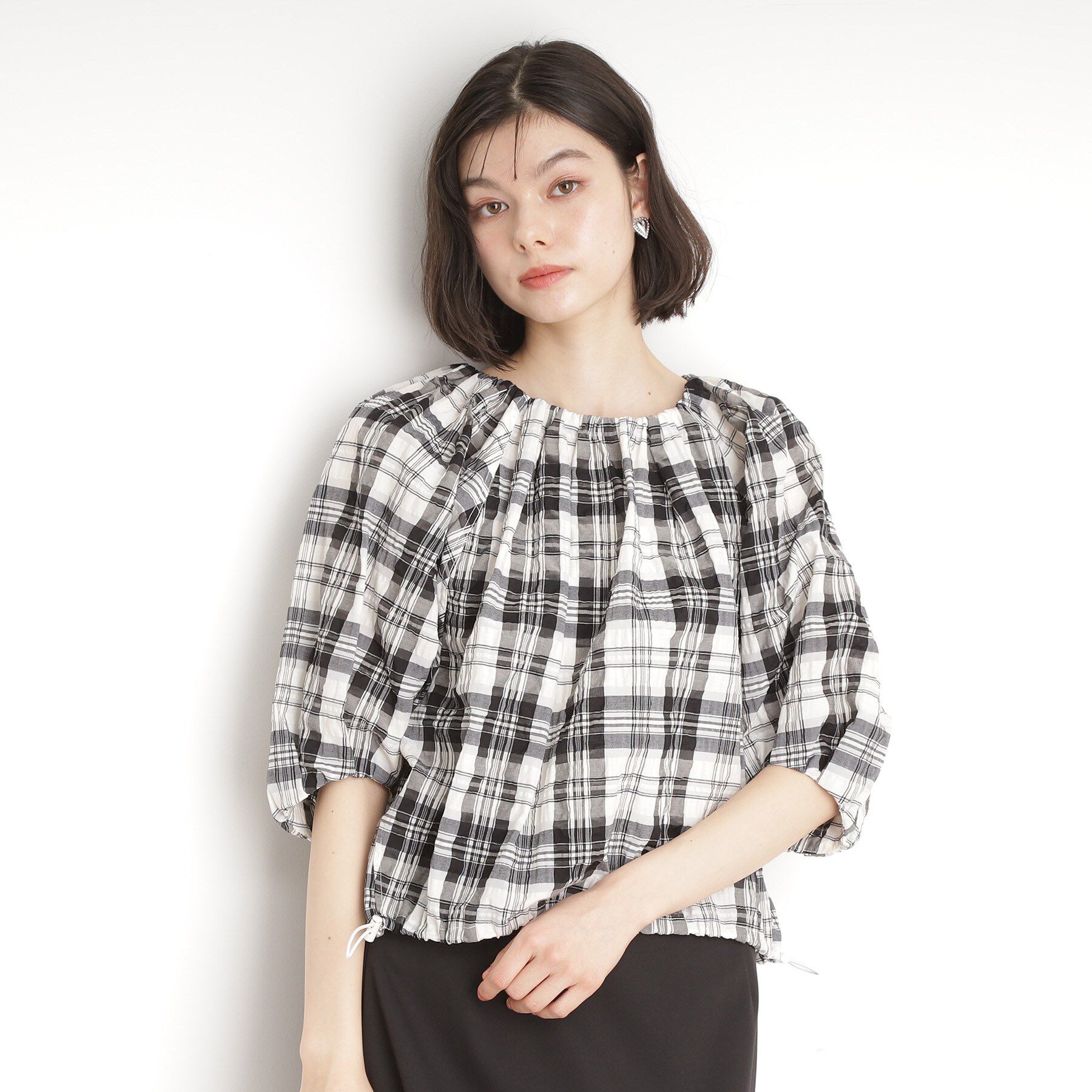 THE SHOP TK「チェックギャザーブラウス【洗える】」|シャツ・ブラウス|ブラック(219)