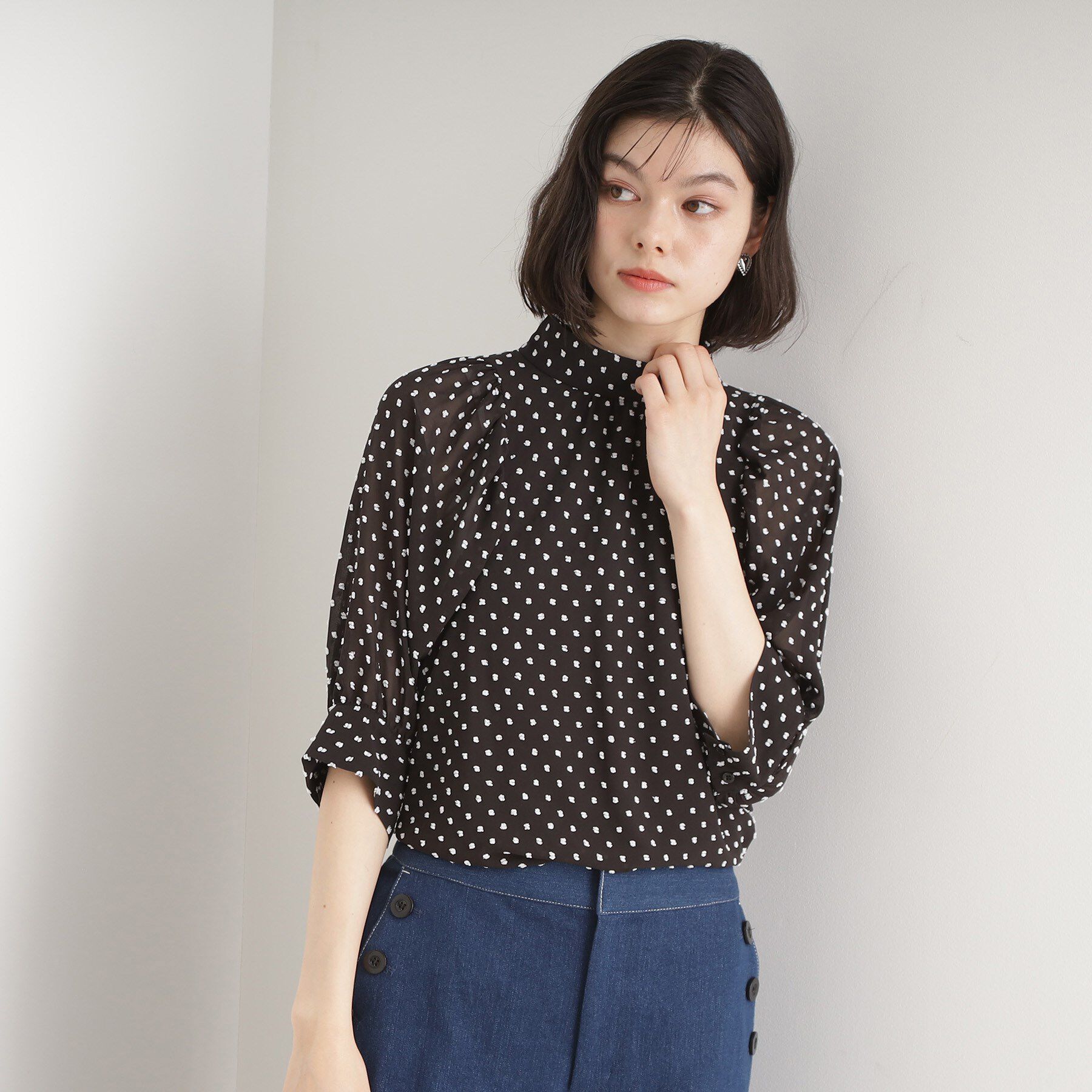 THE SHOP TK「ドットジャカードブラウス【洗える】」|シャツ・ブラウス|