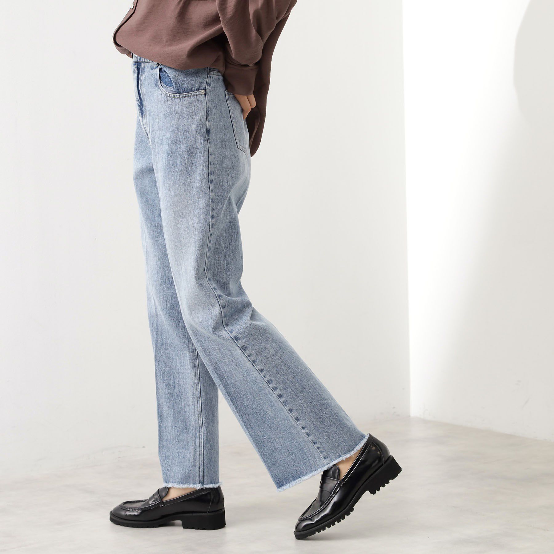 THE SHOP TK「デニムフレアパンツ【洗濯機可】」|デニム|ブルー(092)