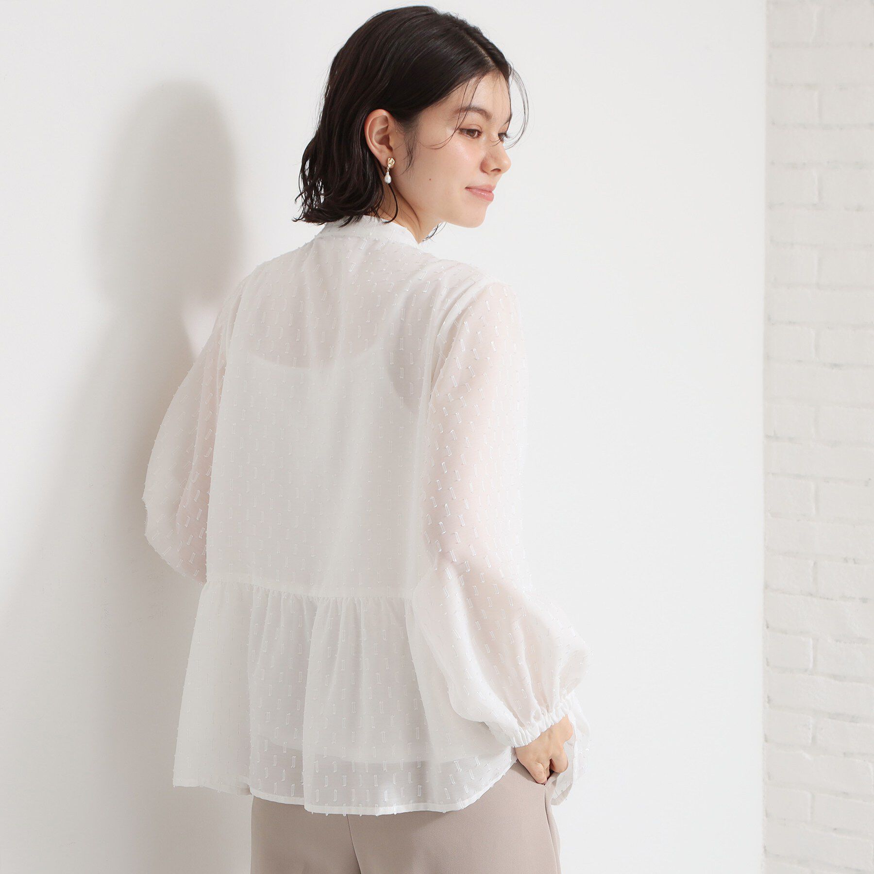THE SHOP TK「【通勤にもカジュアルにも】シフォンジャカードブラウス」|シャツ・ブラウス|