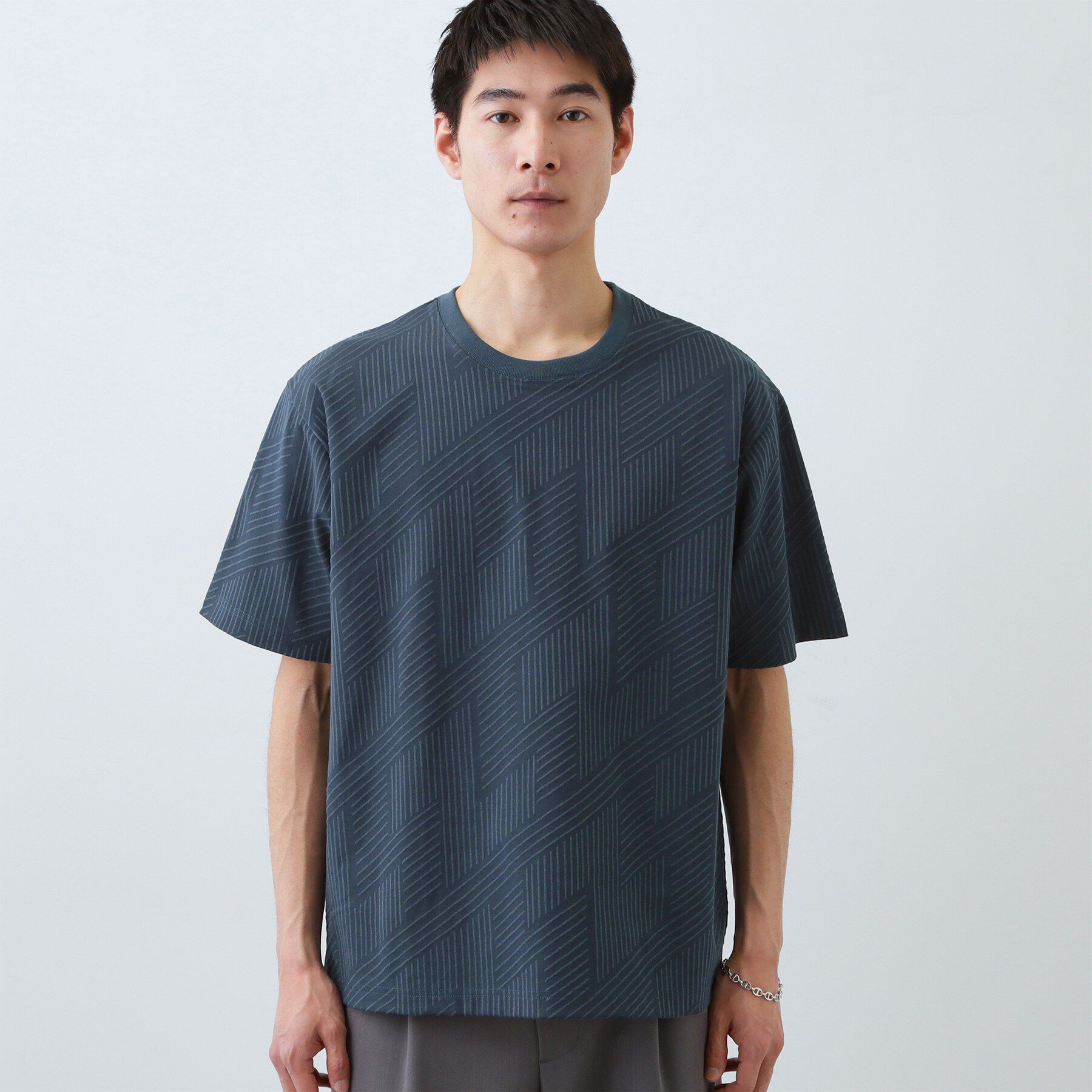 THE SHOP TK「【無地だと少し物足りないという方へ】ジオメトリック柄 半袖Tシャツ 洗濯機OK」|Tシャツ・カットソー|