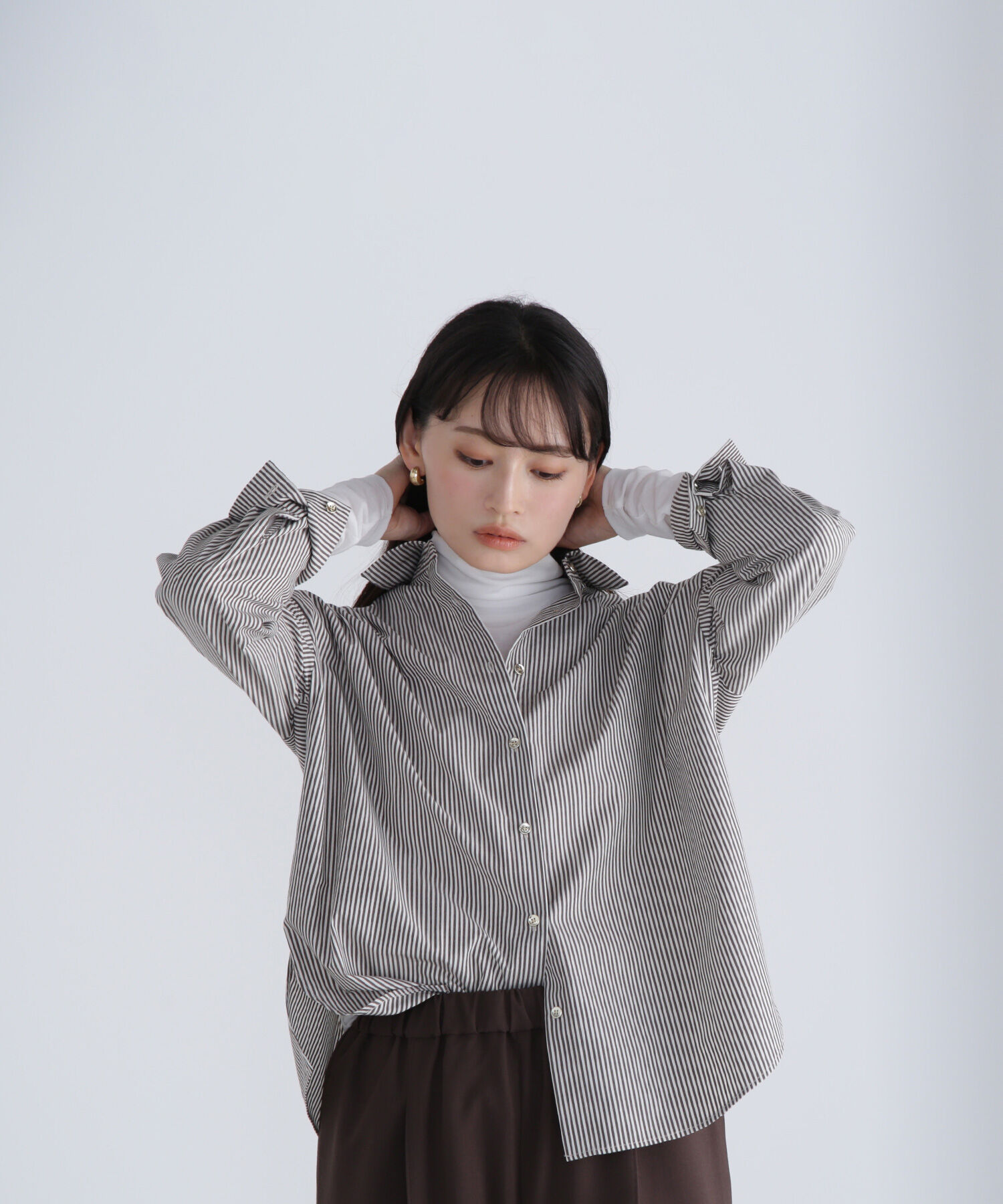  「ゴールドボタンフォルムシャツ」|シャツ・ブラウス|