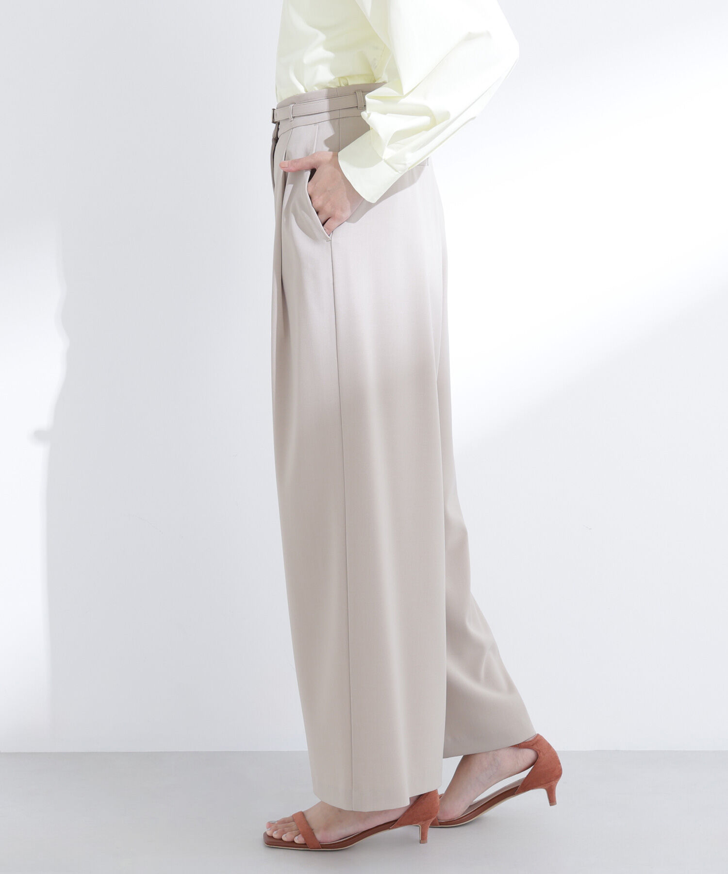  「ベルテッドタックワイドパンツ」|その他|