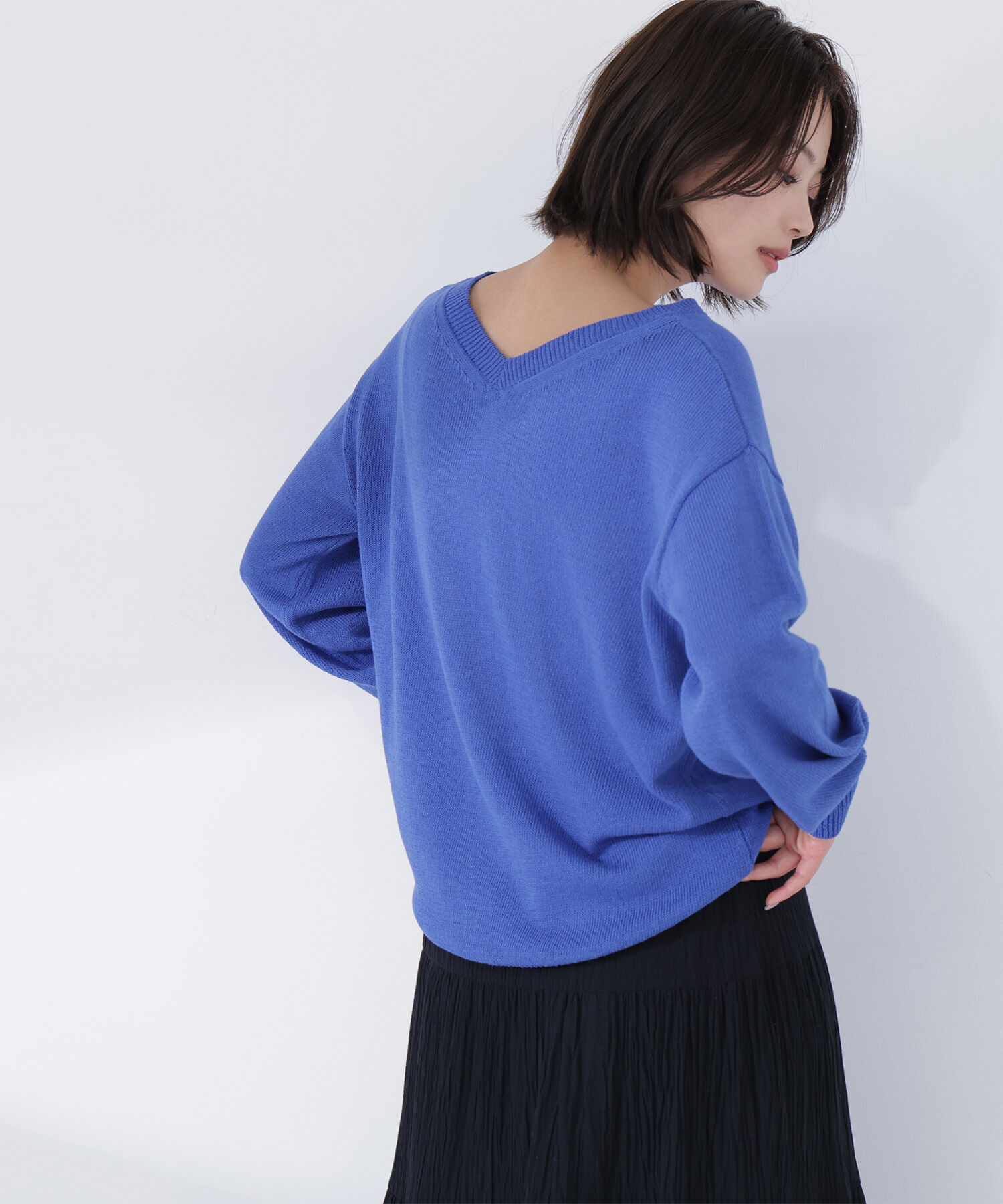  「ドライタッチ2wayネックニット」|ニット・セーター|ディープブル 1