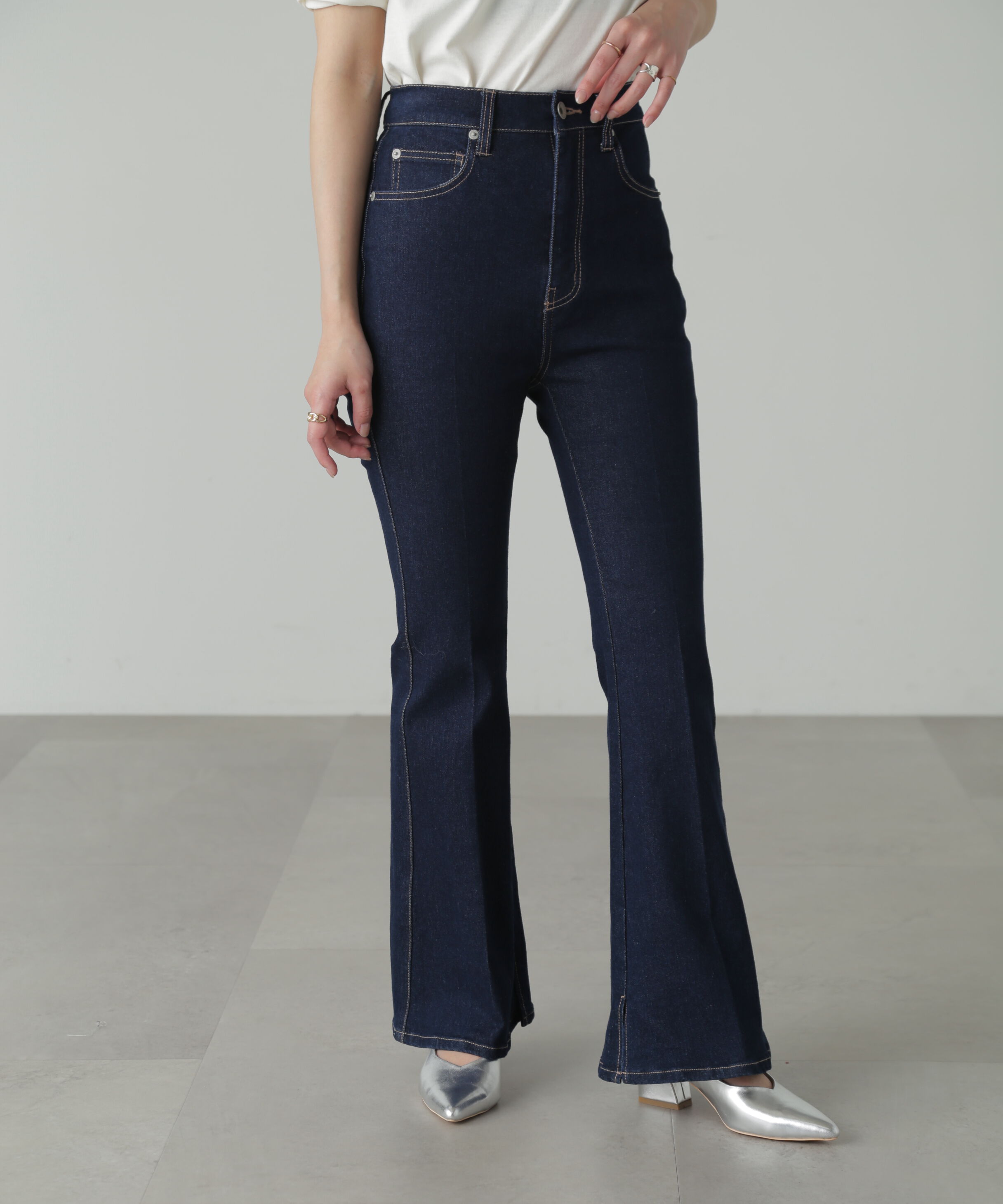  「[低身長サイズ/Sシリーズ]内スリットベルボトムデニムパンツ」|その他|