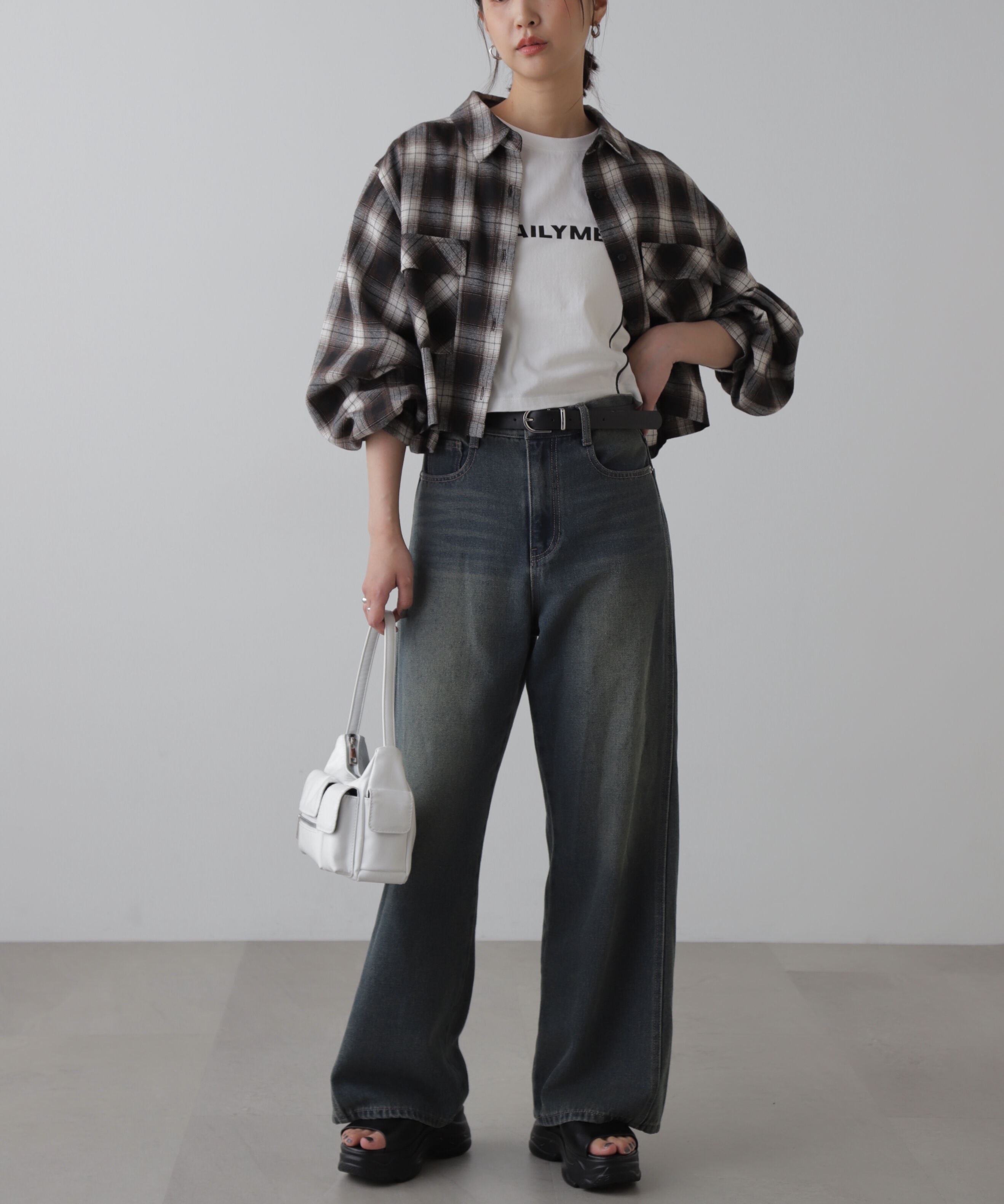  「[XS-Lサイズ展開]サイドパネルヴィンテージライクワイドデニム」|その他|