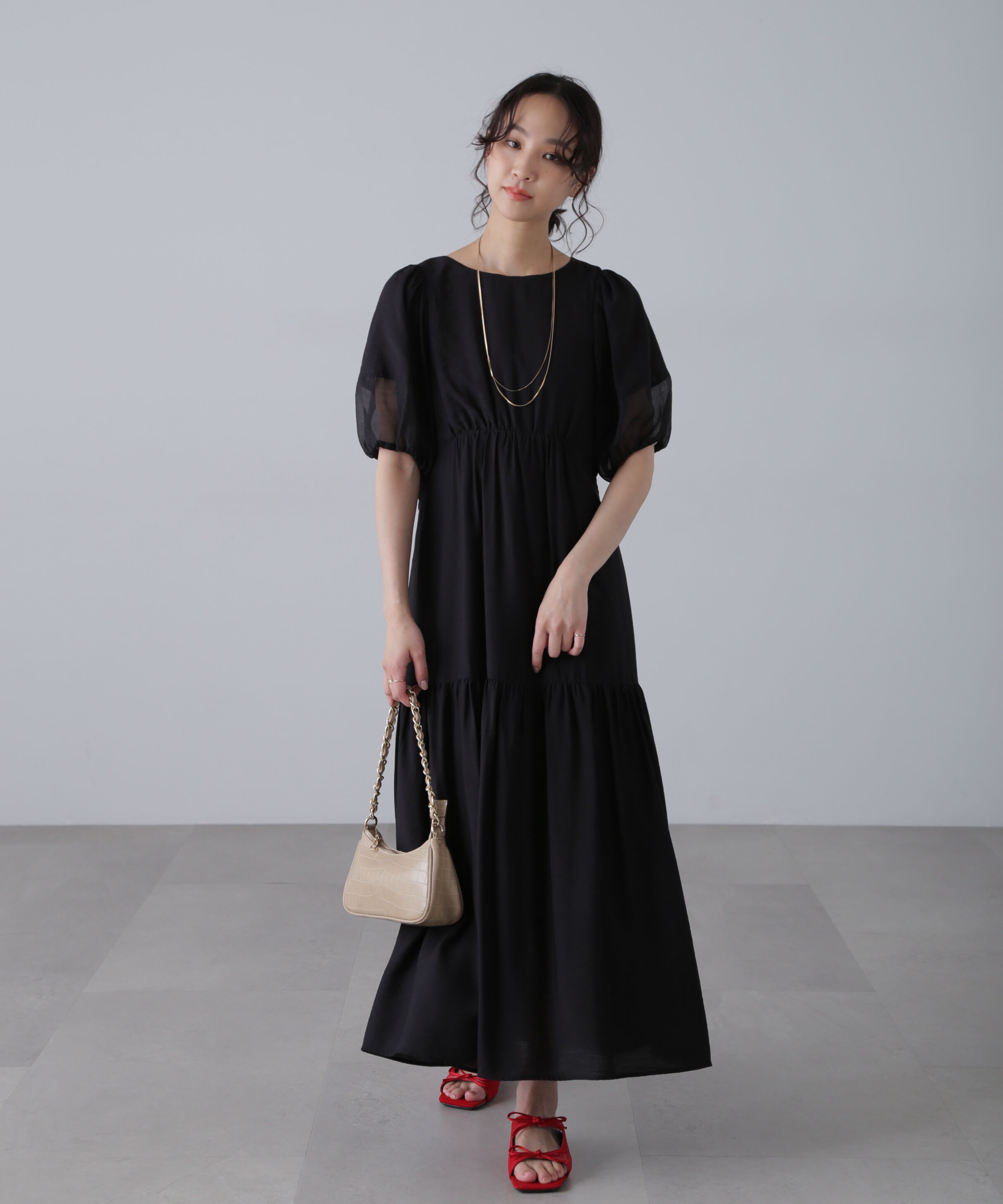  「ランタンスリーブバックリボンワンピース」|ワンピース|ブラック