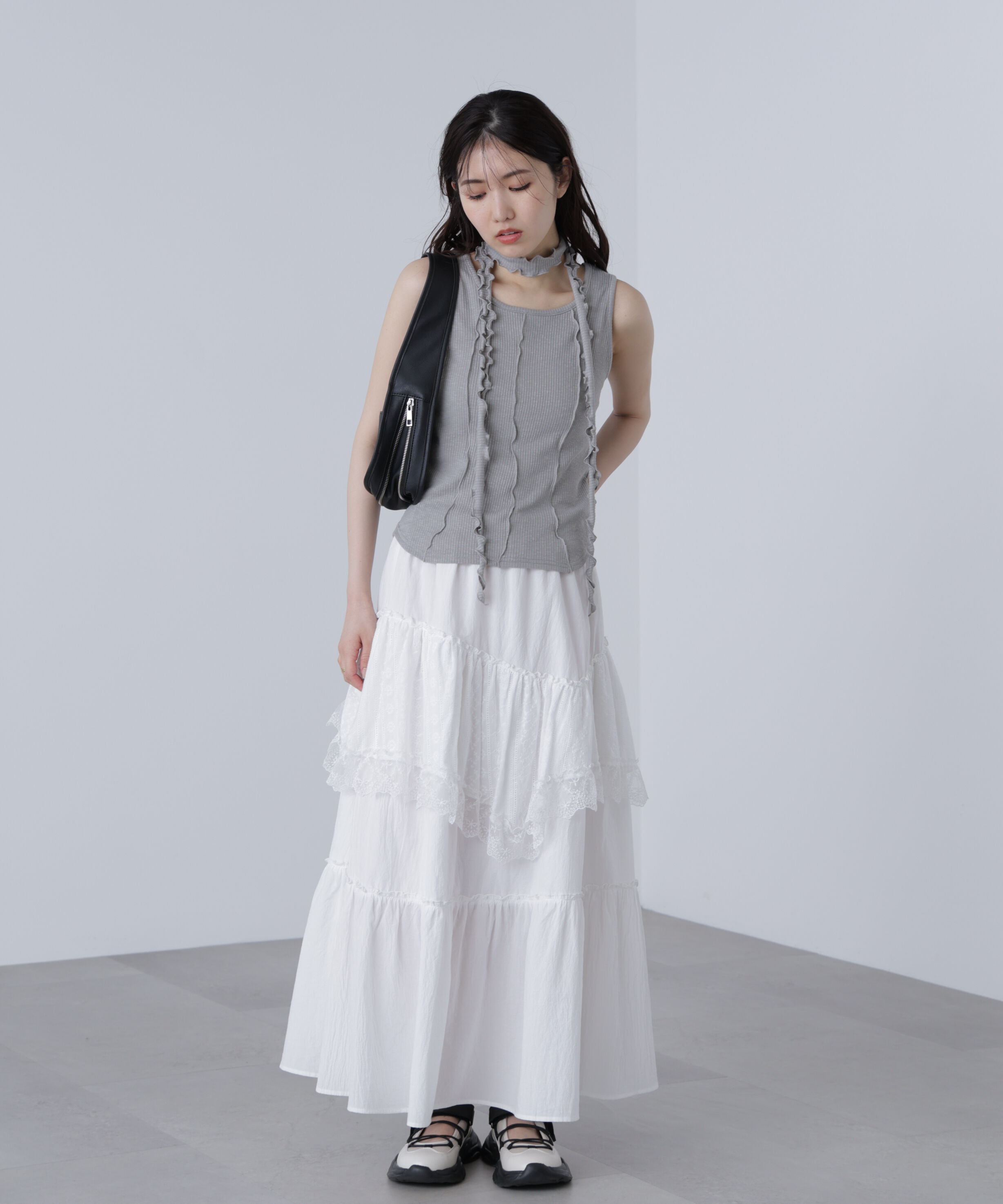  「チョーカー付きフリルディテールタンクトップ」|シャツ・ブラウス|