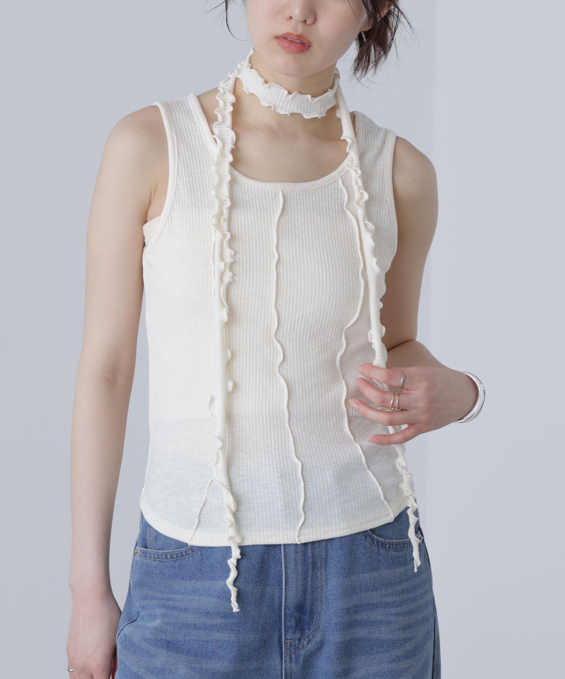  「チョーカー付きフリルディテールタンクトップ」|シャツ・ブラウス|