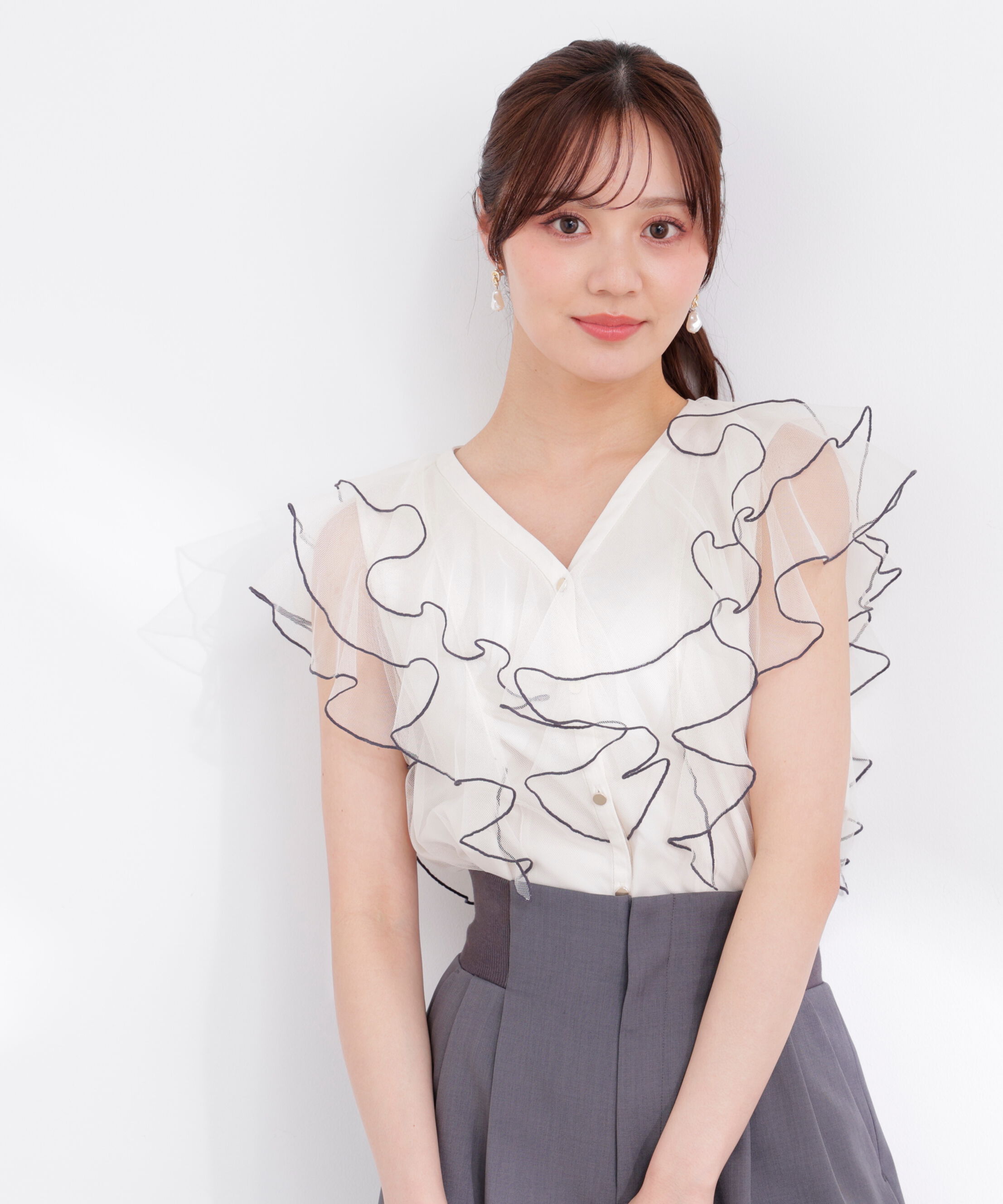 PROPORTION BODY DRESSING「チュールラッフルブラウス 26SS」|シャツ・ブラウス|アイボリー2