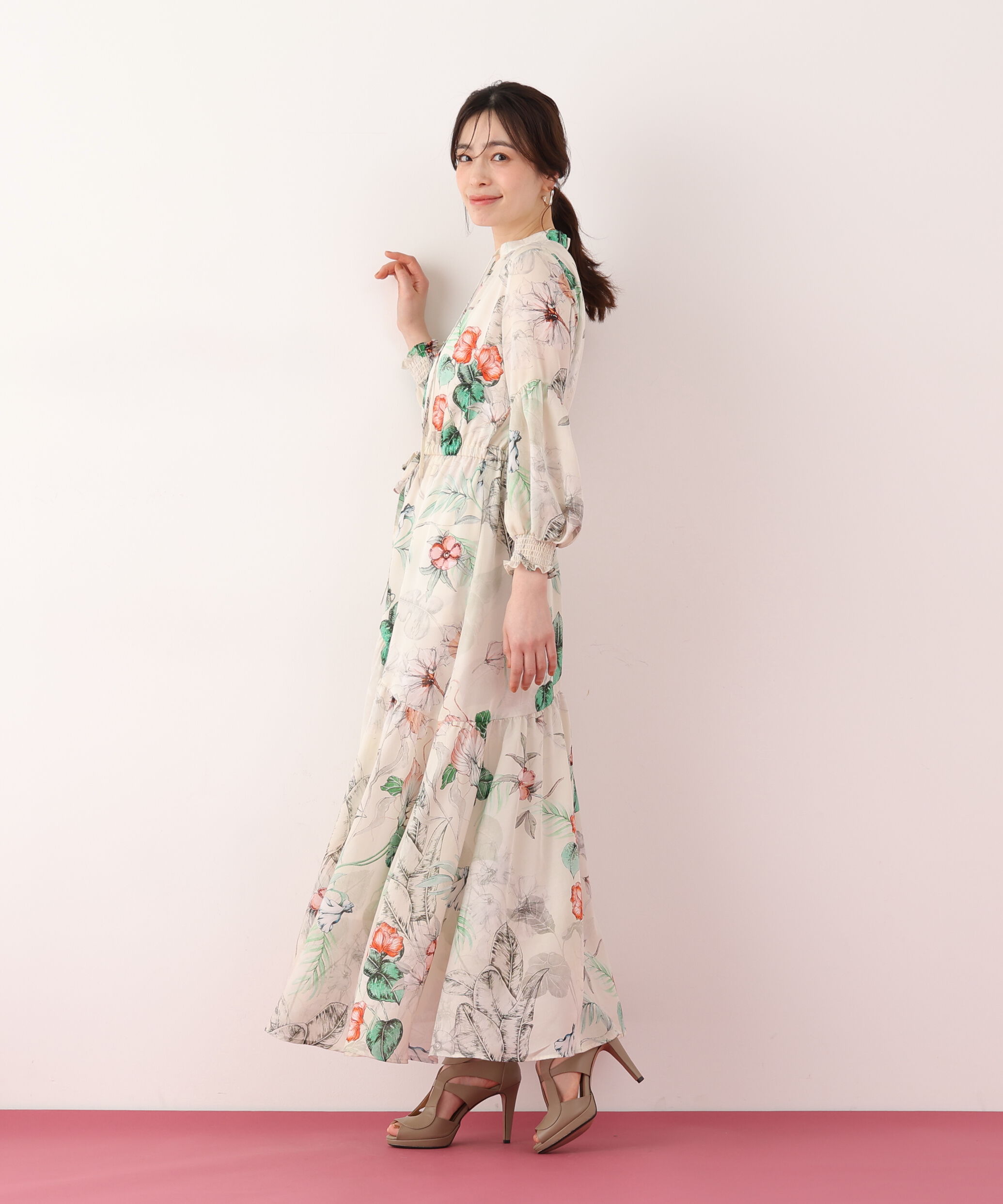  「ボタニカルアートプリントワンピース」|ワンピース|