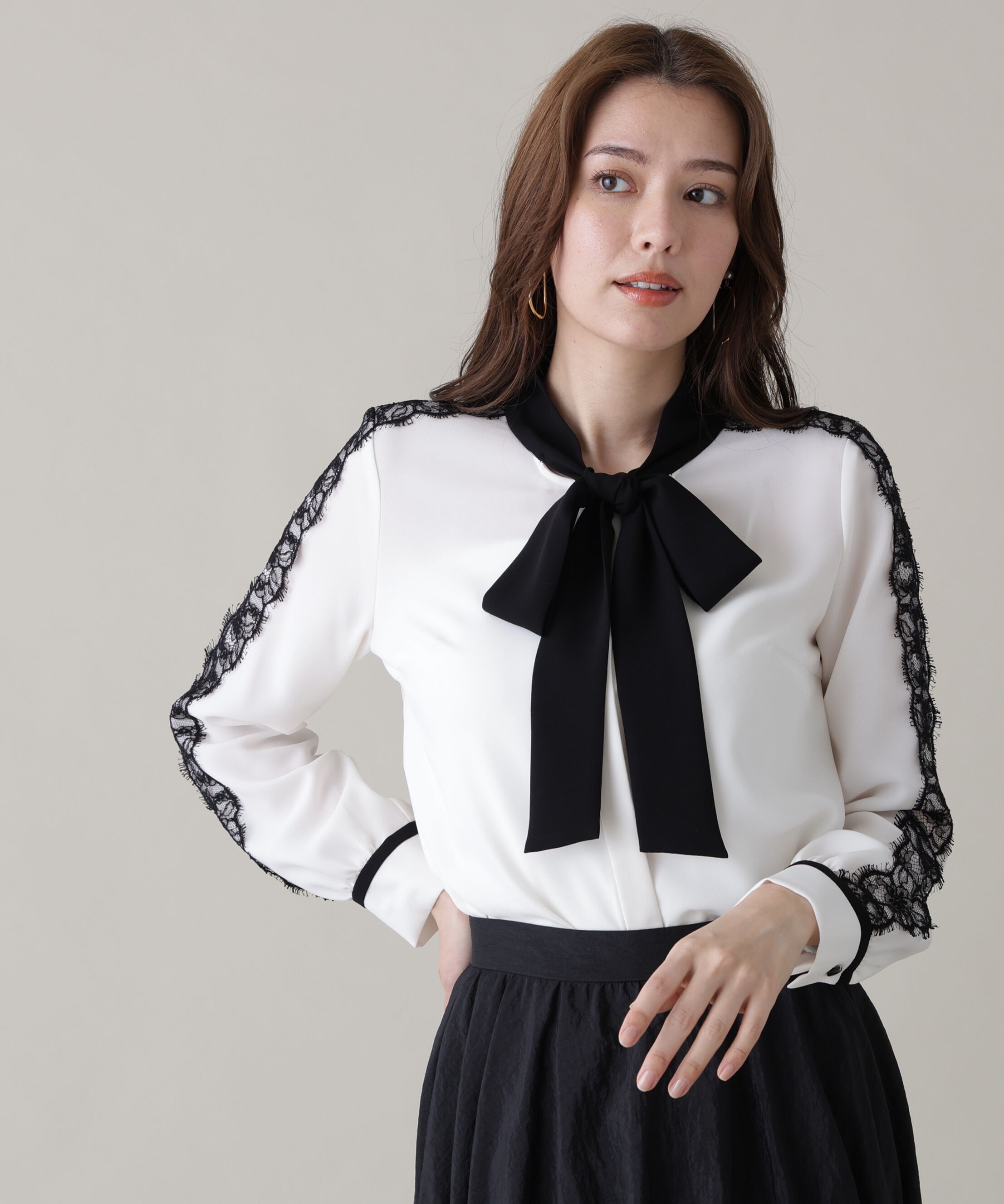  「レースコンビバイカラーリボンブラウス」|シャツ・ブラウス|エクリュ1