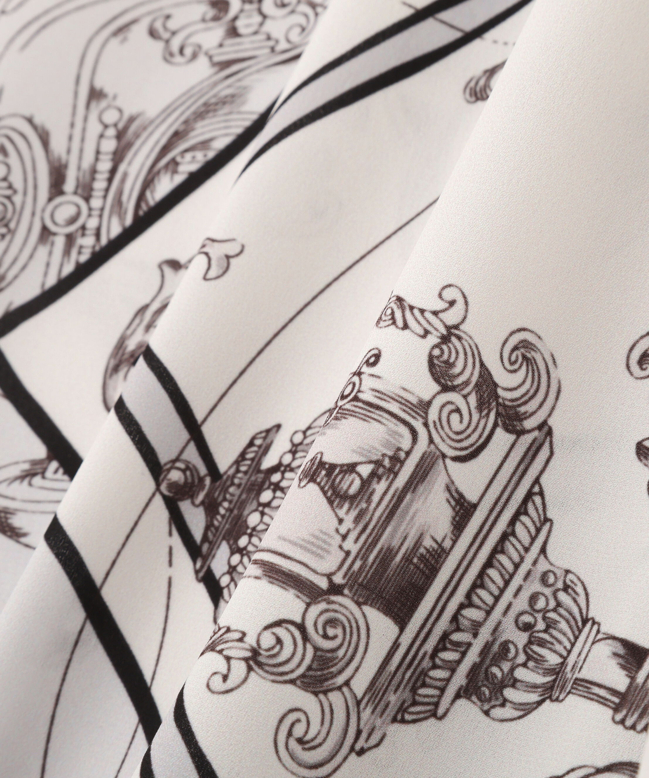  「<追加生産予約>バロックスカーフプリントブラウス」|シャツ・ブラウス|