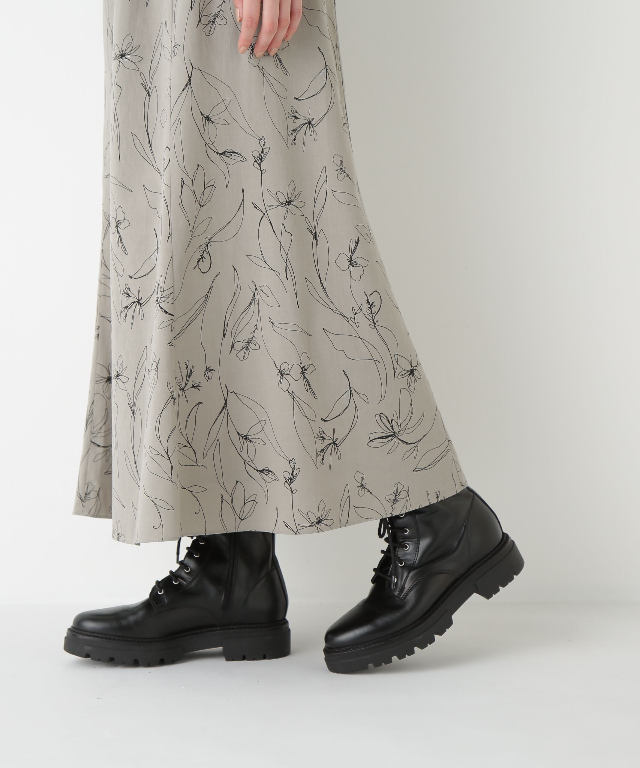  「◆ラインイラストＰＴセミマーメイドスカート」|スカート|