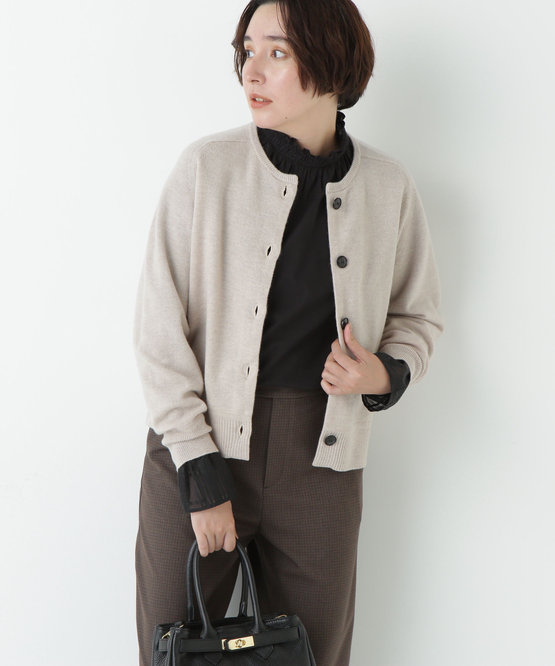  「≪洗える≫ウォッシャブルウールクルーネックカーディガン」|ニット・セーター|ベージュ