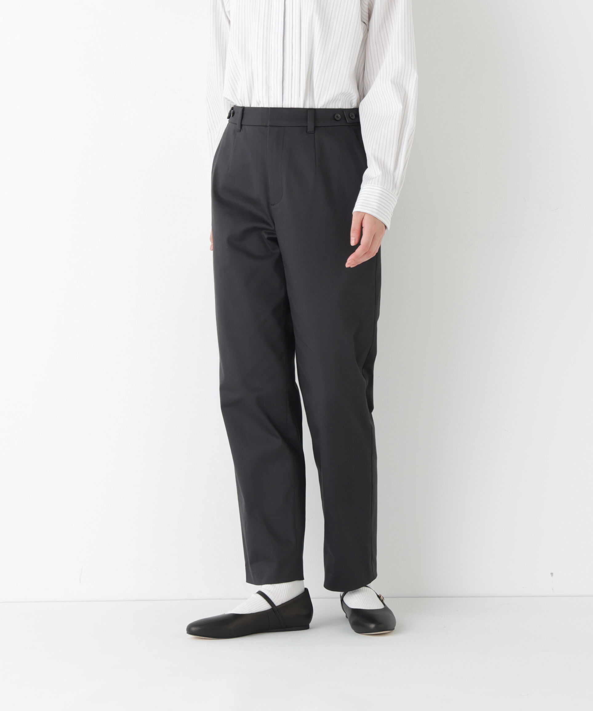  「◆サテンストレッチ細身ストレートパンツ」|その他|チャコール1