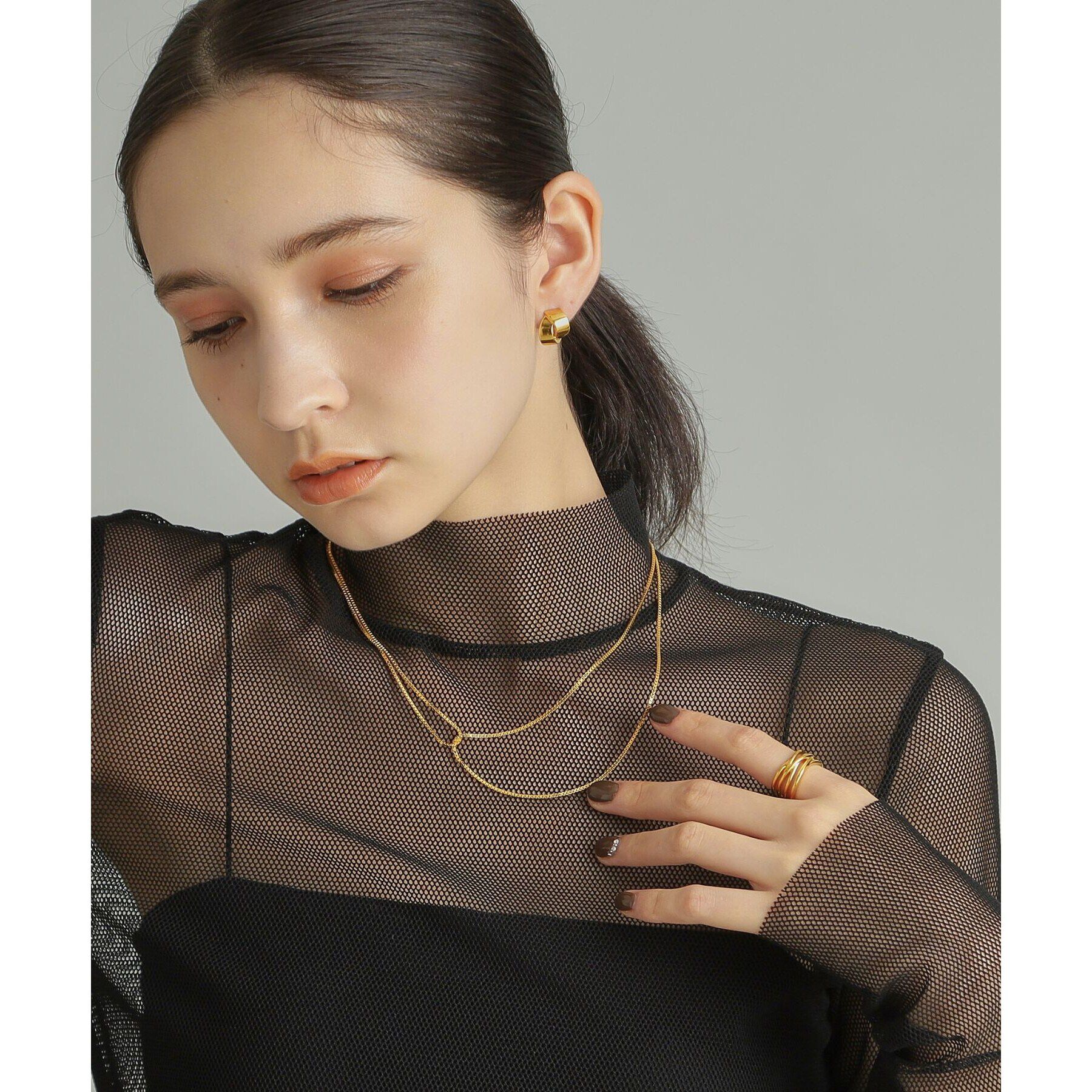 COCOSHNIK ONKITSCH「シルバー フォールディングピアス オーバーラップ GP」|ピアス|