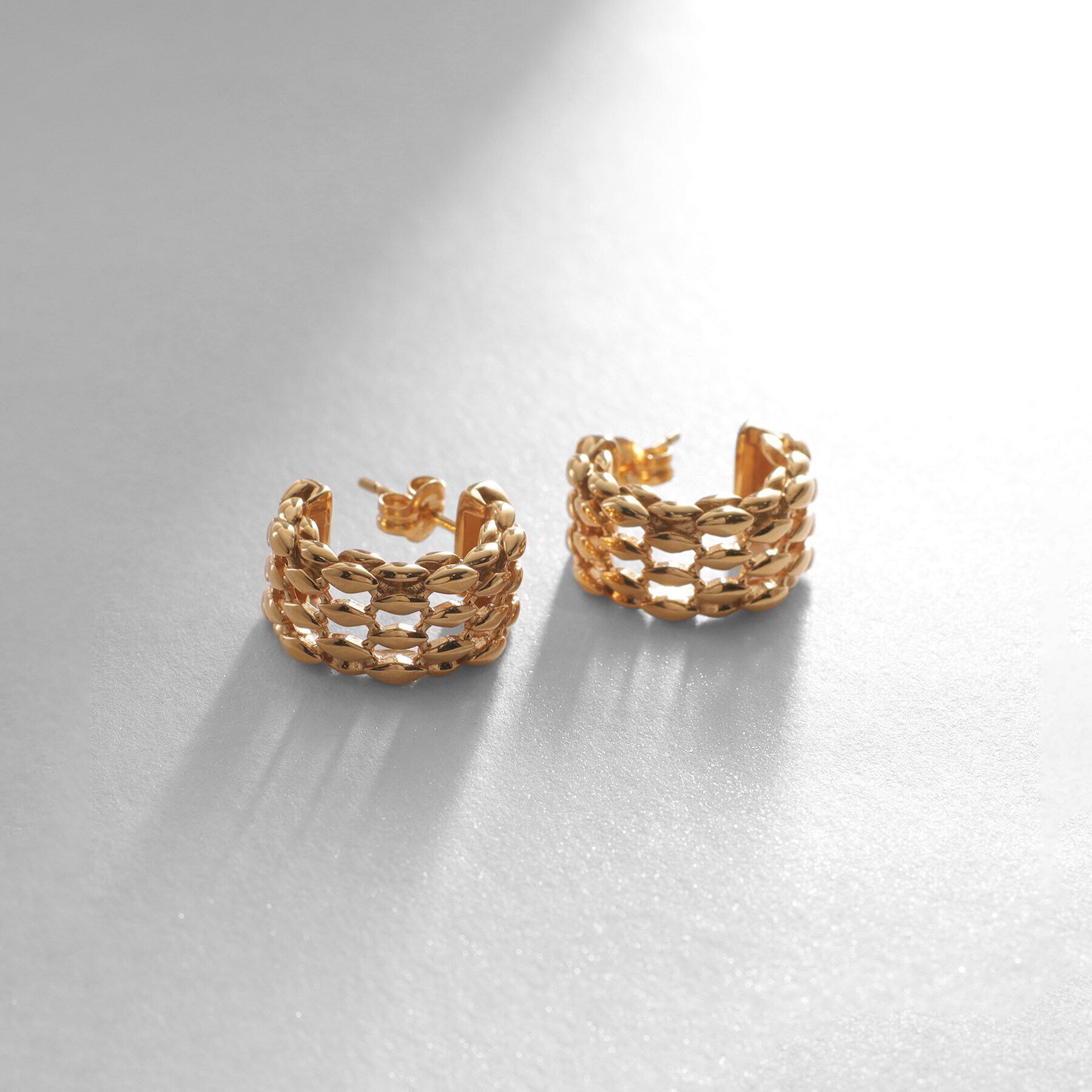 COCOSHNIK ONKITSCH「シルバー スモールフープ マーキスメッシュ ピアス GP」|ピアス|ゴールド(600)