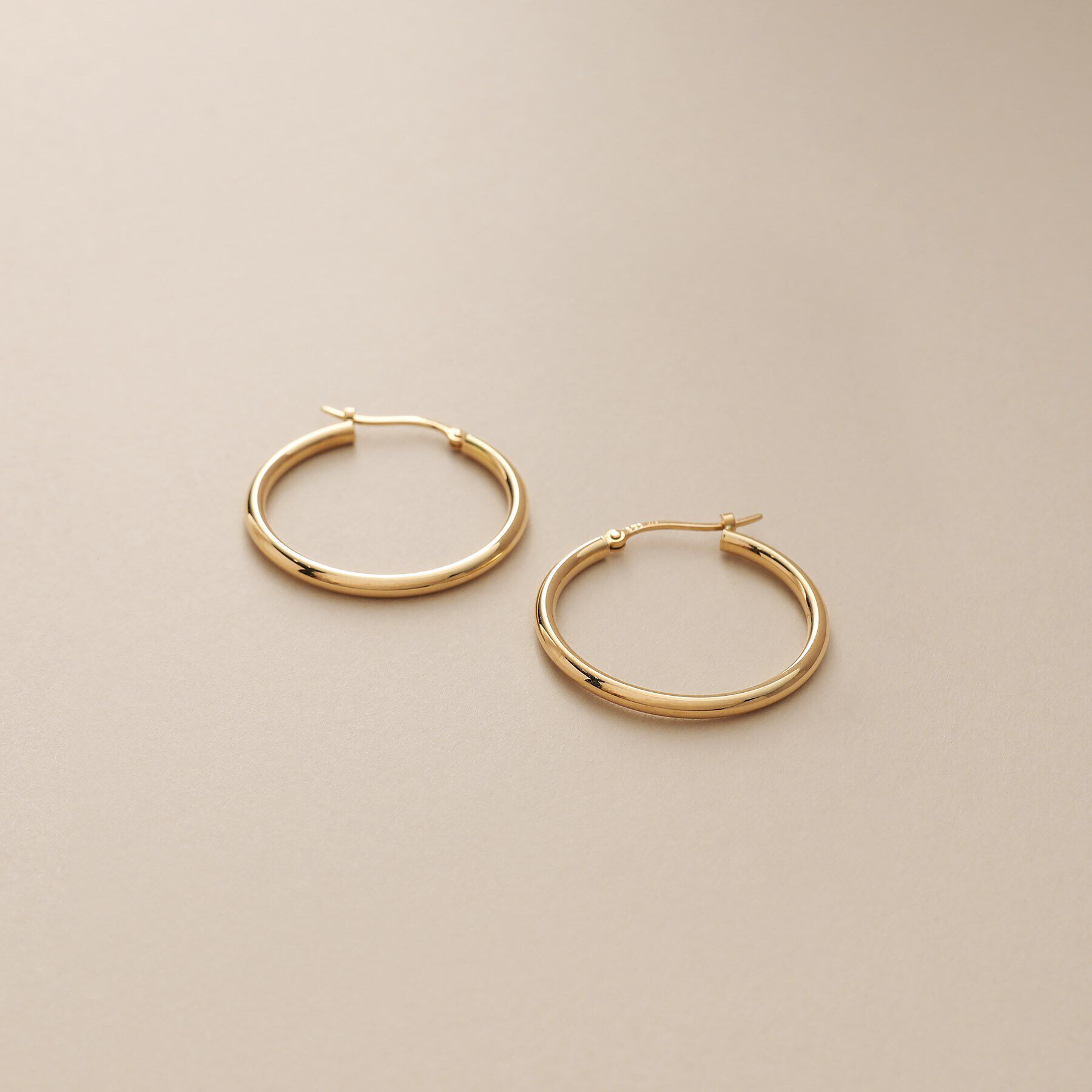 COCOSHNIK「K18中空丸線 フープピアス大」|ピアス|