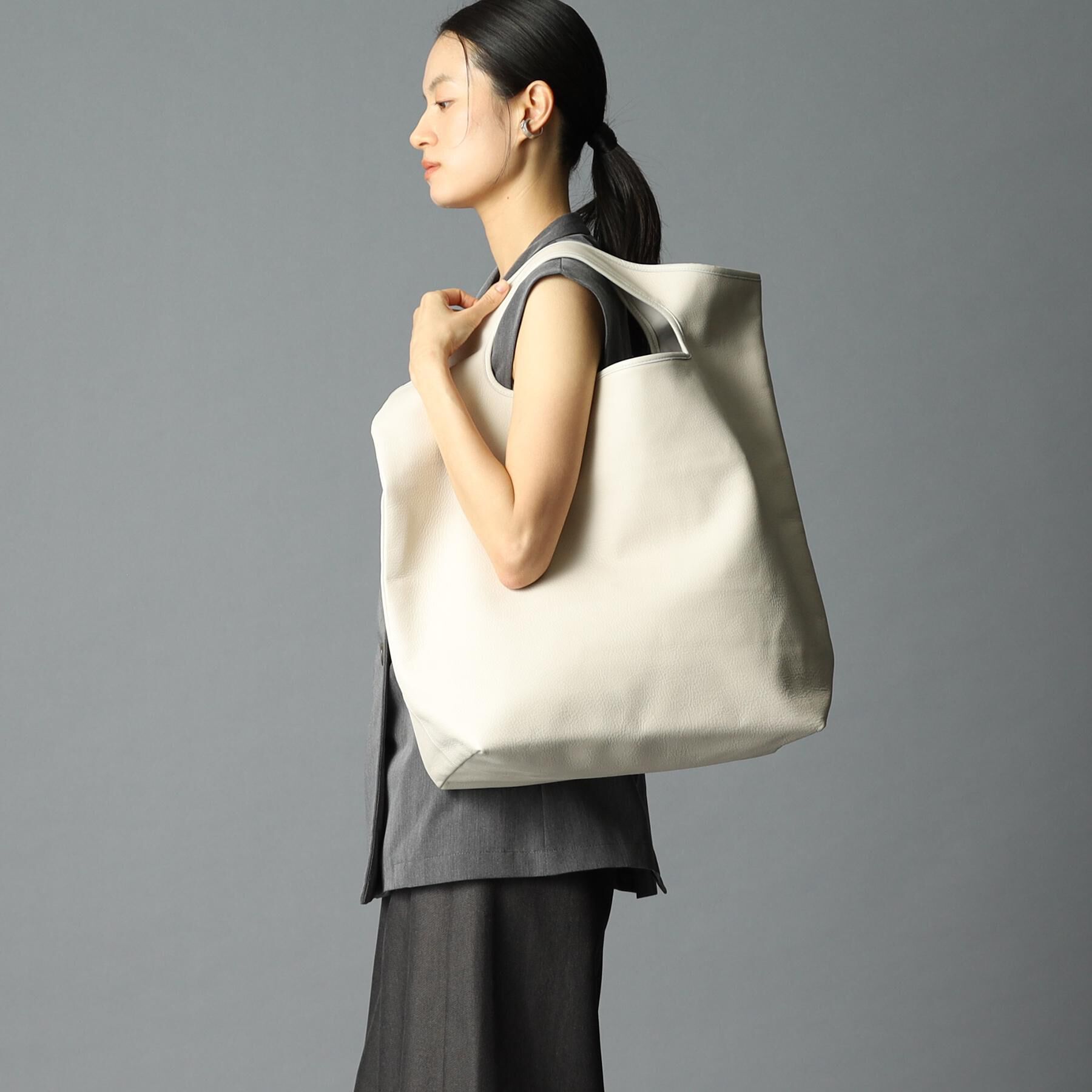 HIROKO HAYASHI「UNITO(ウニート) ショルダーバッグ」|ショルダー・メッセンジャー|