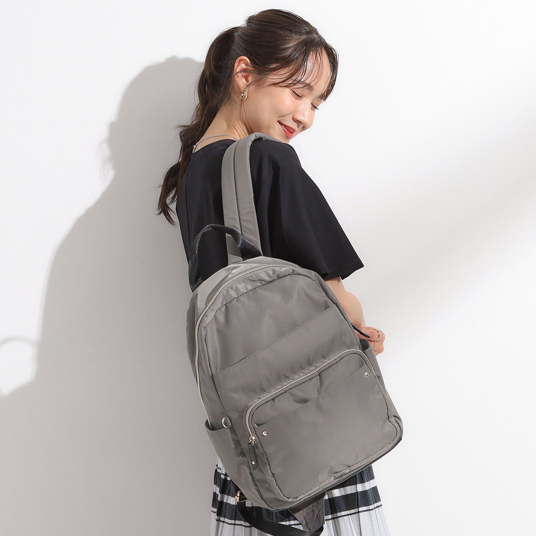 SHOO･LA･RUE「【撥水】整理整頓できちゃうリュック【低反発ショルダー】」|リュック|