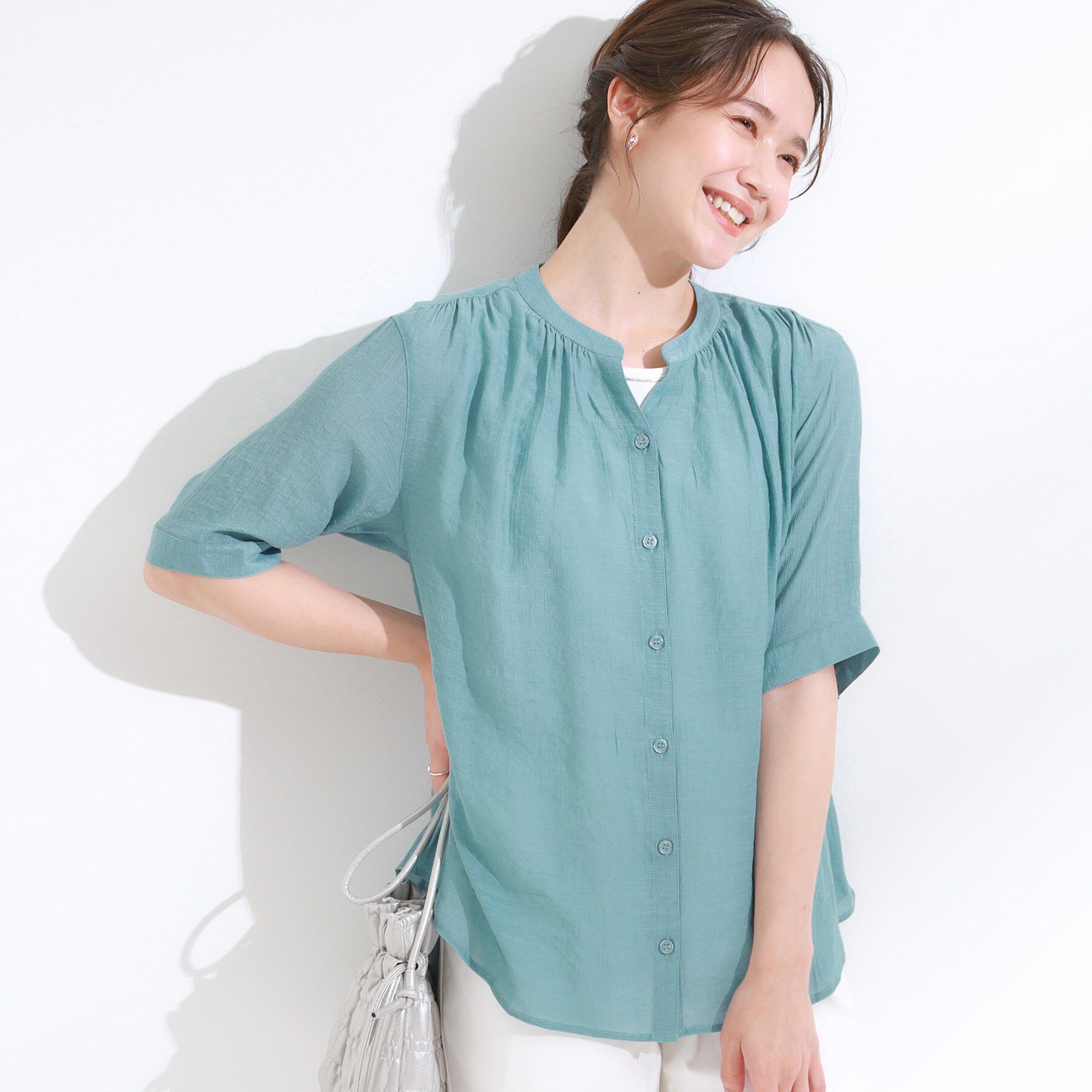 SHOO･LA･RUE「【S-LL/2点セット】着るだけでコーデが決まる 麻調5分袖ブラウス＋タンクトップ」|シャツ・ブラウス|ブルー(092)