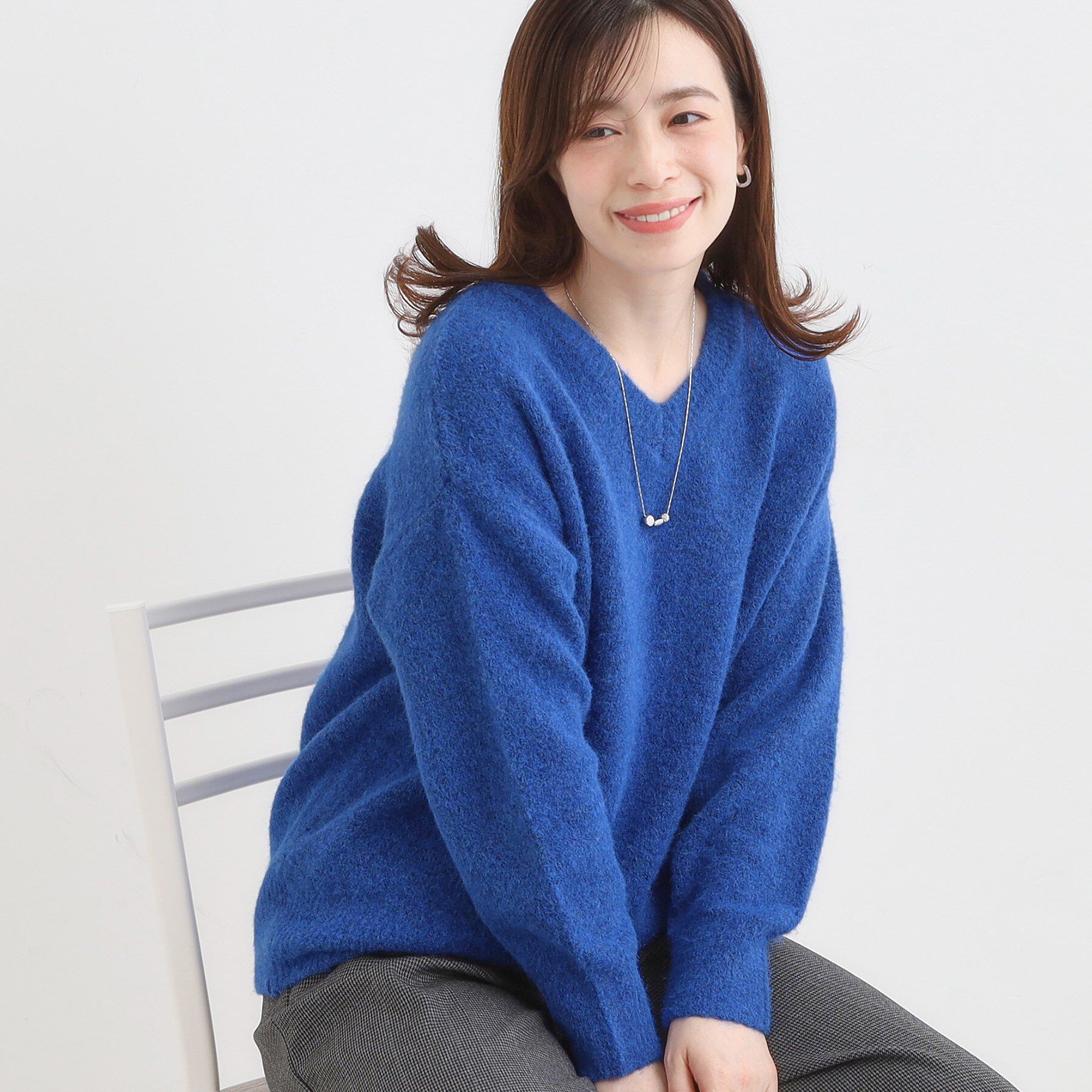 SHOO･LA･RUE「ふわふわVネックニット」|ニット・セーター|ブルー(093)