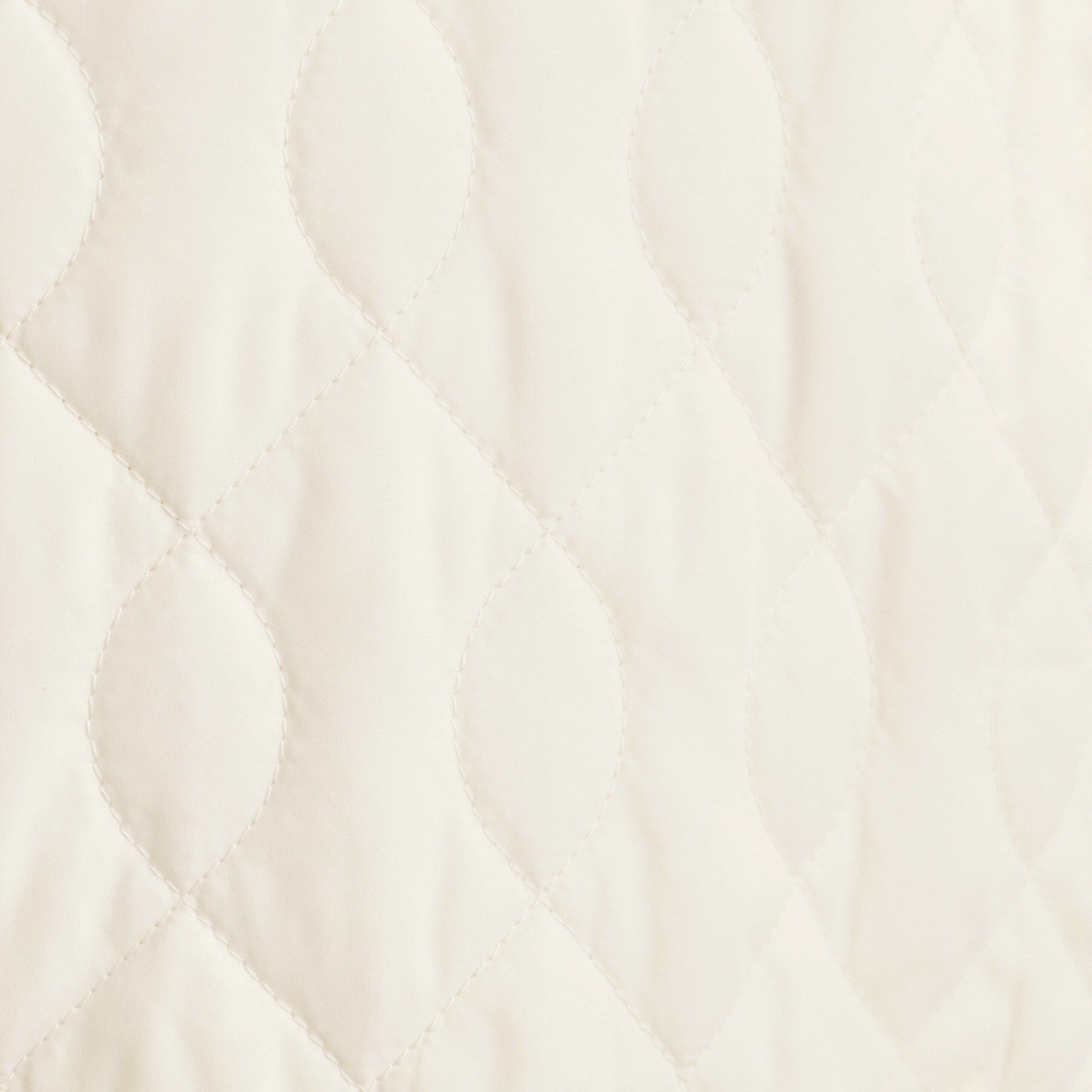 SHOO･LA･RUE「【洗濯機可/S-LL/撥水】ゴールドパーツで上品に 大人が着たい ノーカラーキルトジャケット」|ノーカラージャケット|