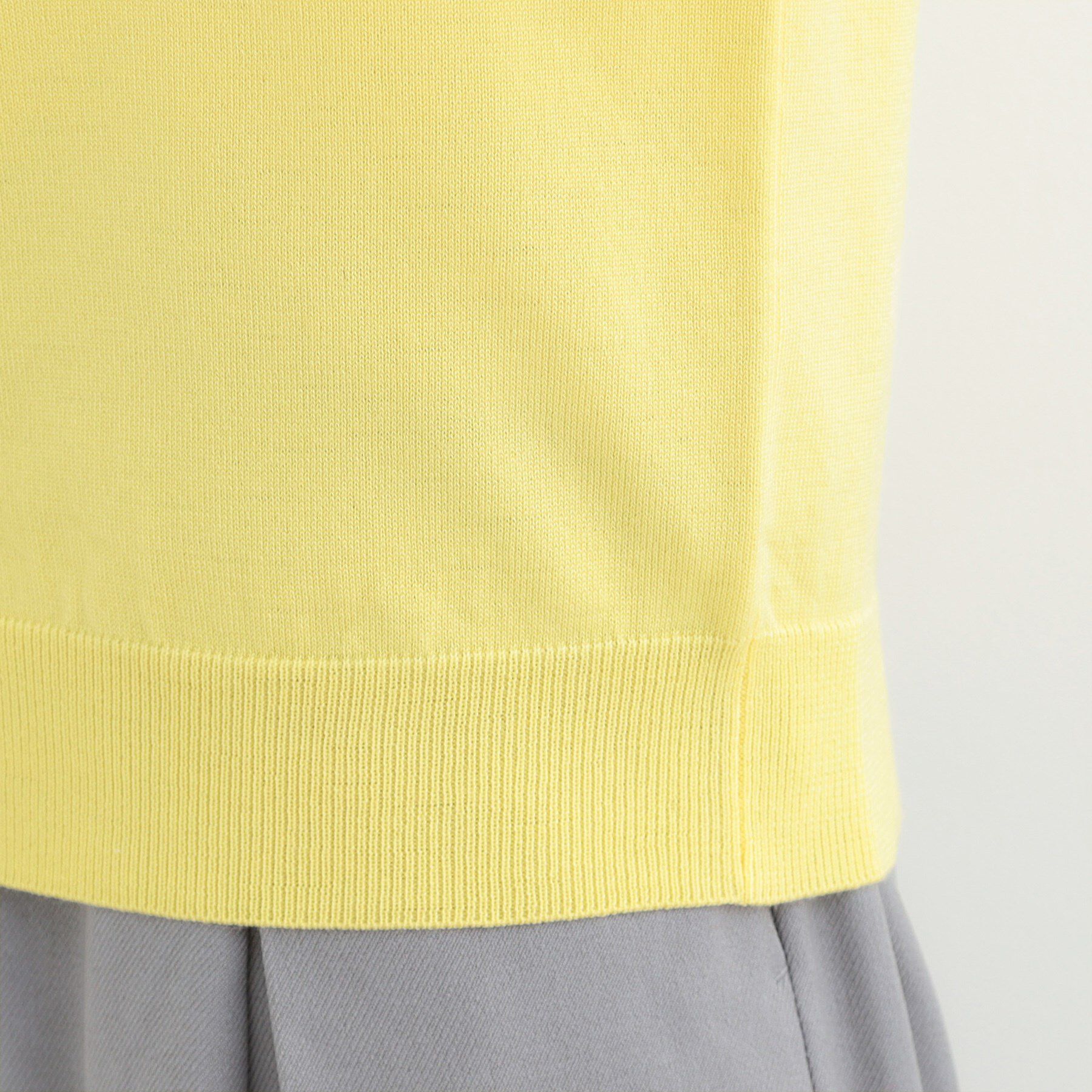 SHOO･LA･RUE「【洗濯機可/アンサンブル可】パール&times;ビジューがきらめく 上品クルーネックカーディガン」|カーディガン|