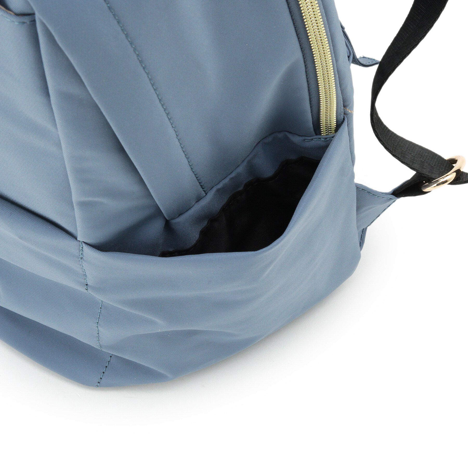 SHOO･LA･RUE「【撥水/9ポケット】コロンとしたフォルムが愛らしい キャリーオン ラウンドリュック」|リュック|