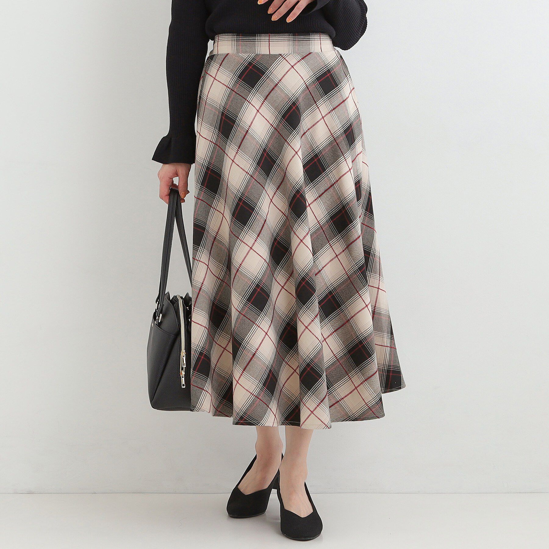 SHOO･LA･RUE「【S-LL】立体感が際立つ モールチェックフレアスカート」|スカート|ライトベージュ(25