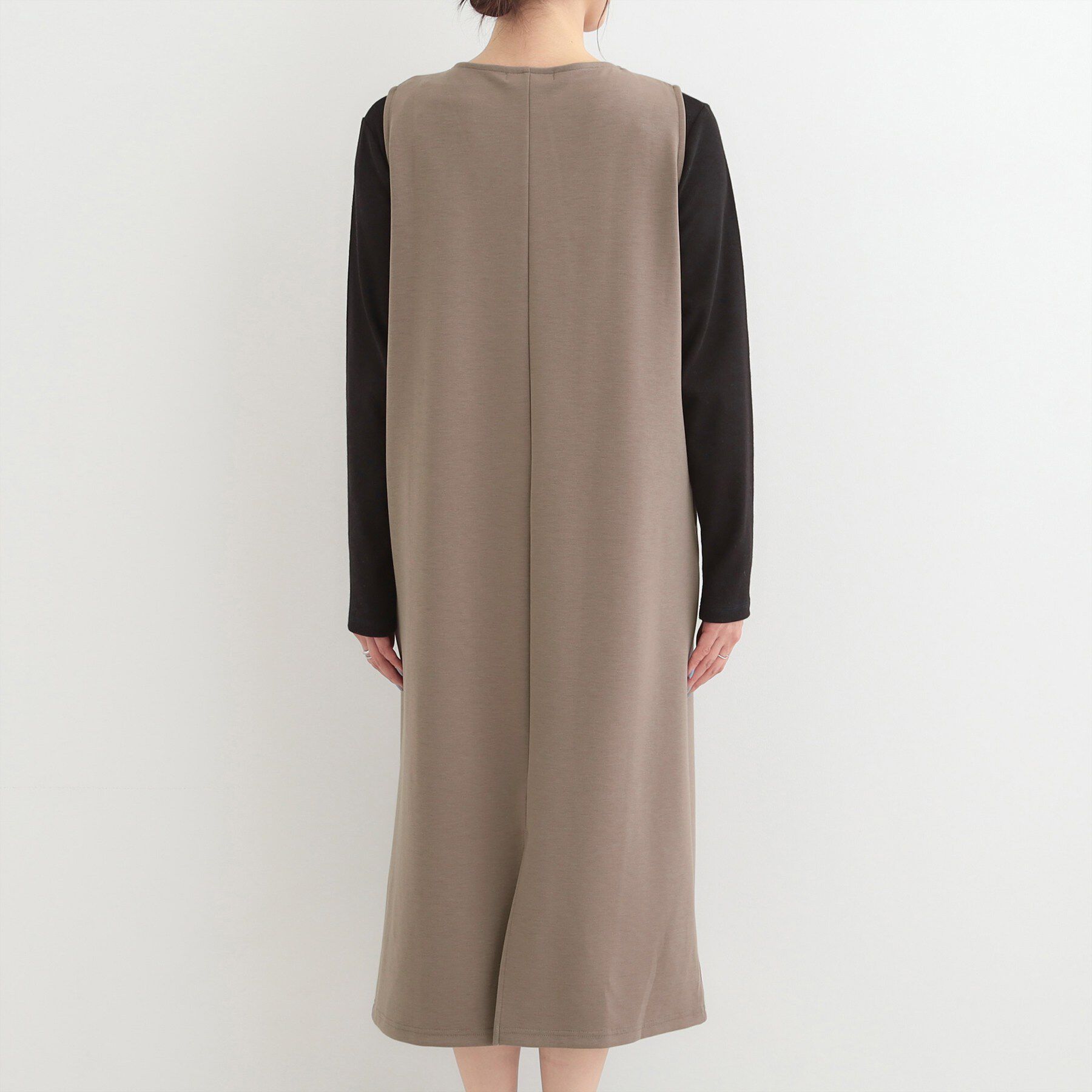 SHOO･LA･RUE「【洗濯機可】なめらかタッチ ハーフジップ Vネックジャンパースカート」|ワンピース|